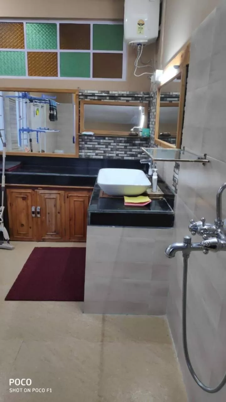 Bathroom in SAI´S GRACE