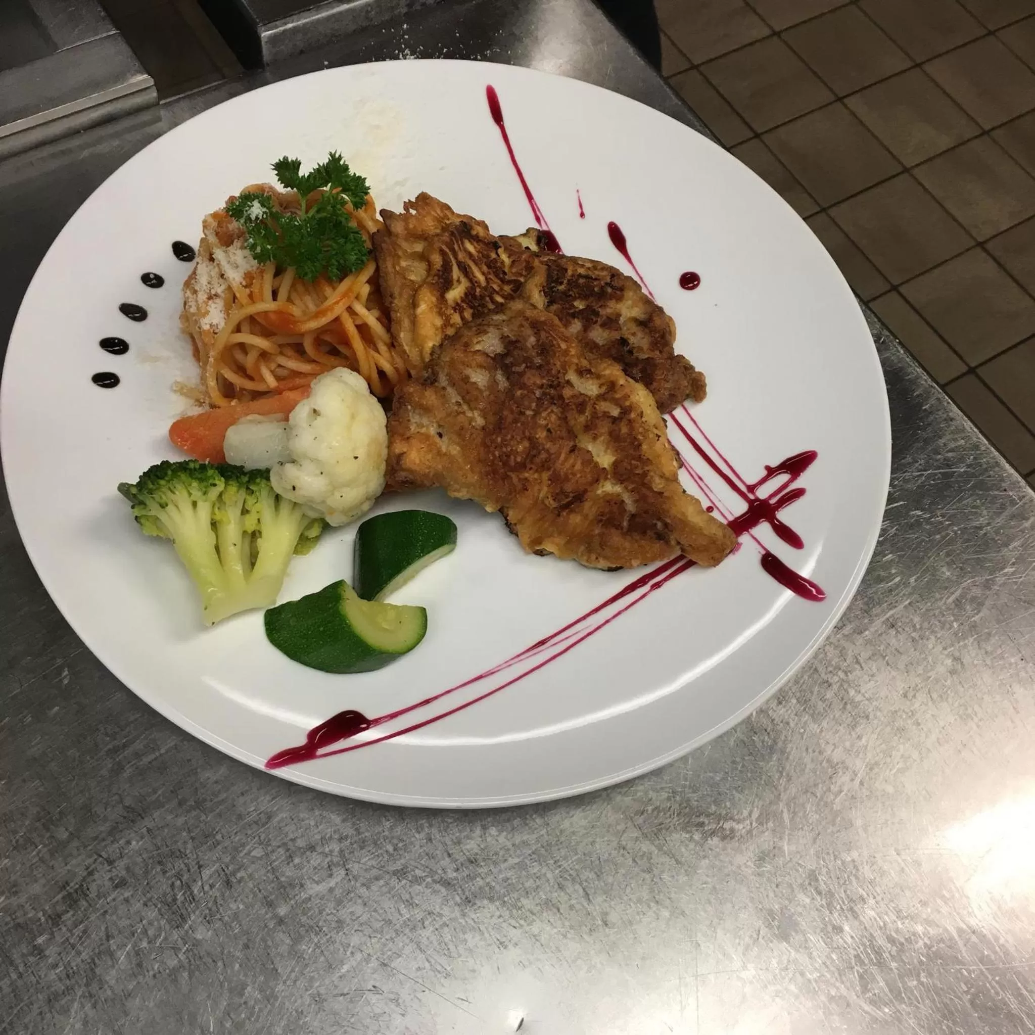 Food and drinks in Motelina