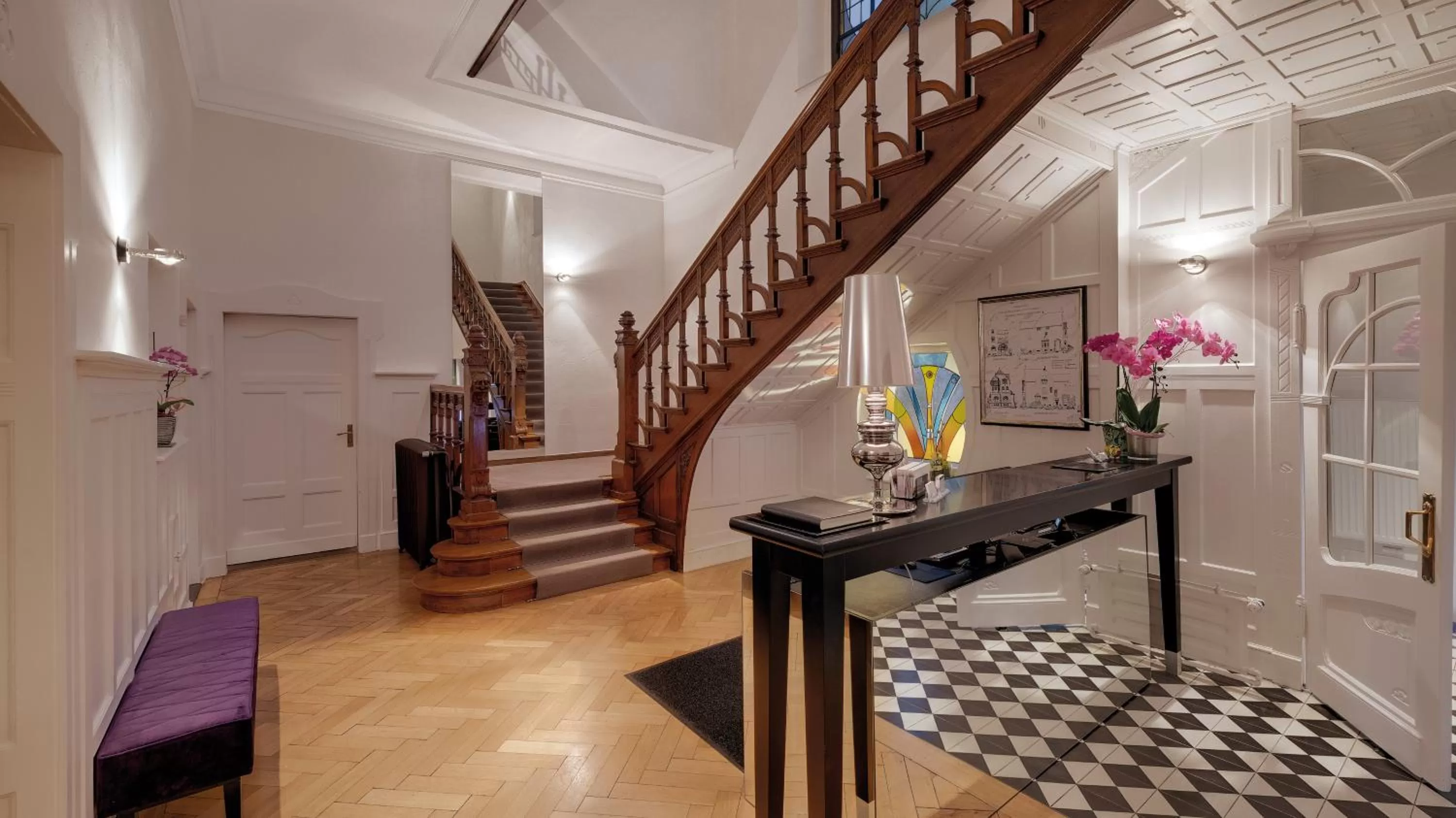 Lobby or reception in Boutiquehotel Dreesen - Villa Godesberg