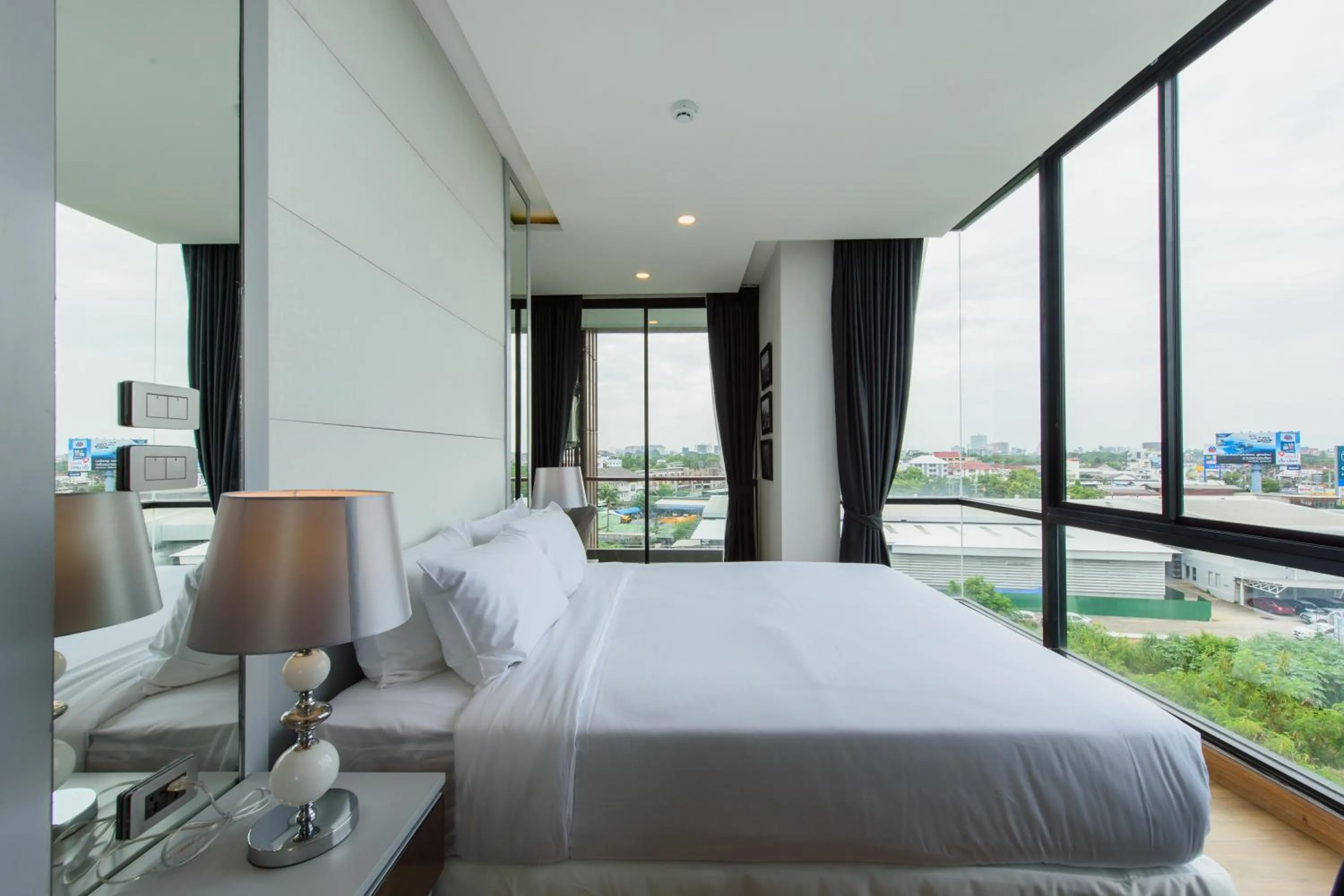 Bed in Parc Borough City Resort