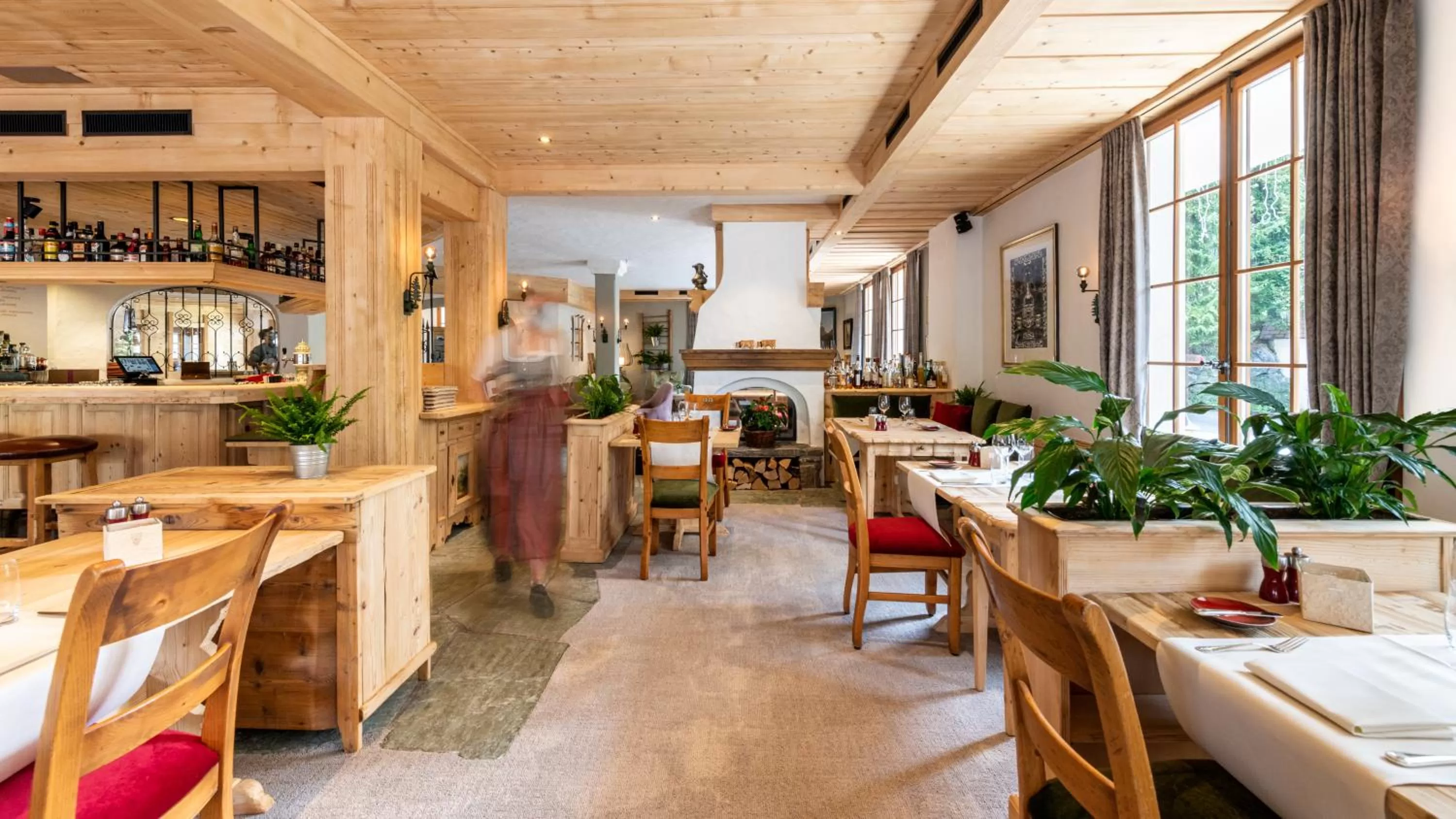 Restaurant/places to eat in Hotel Le Grand Chalet Gstaad