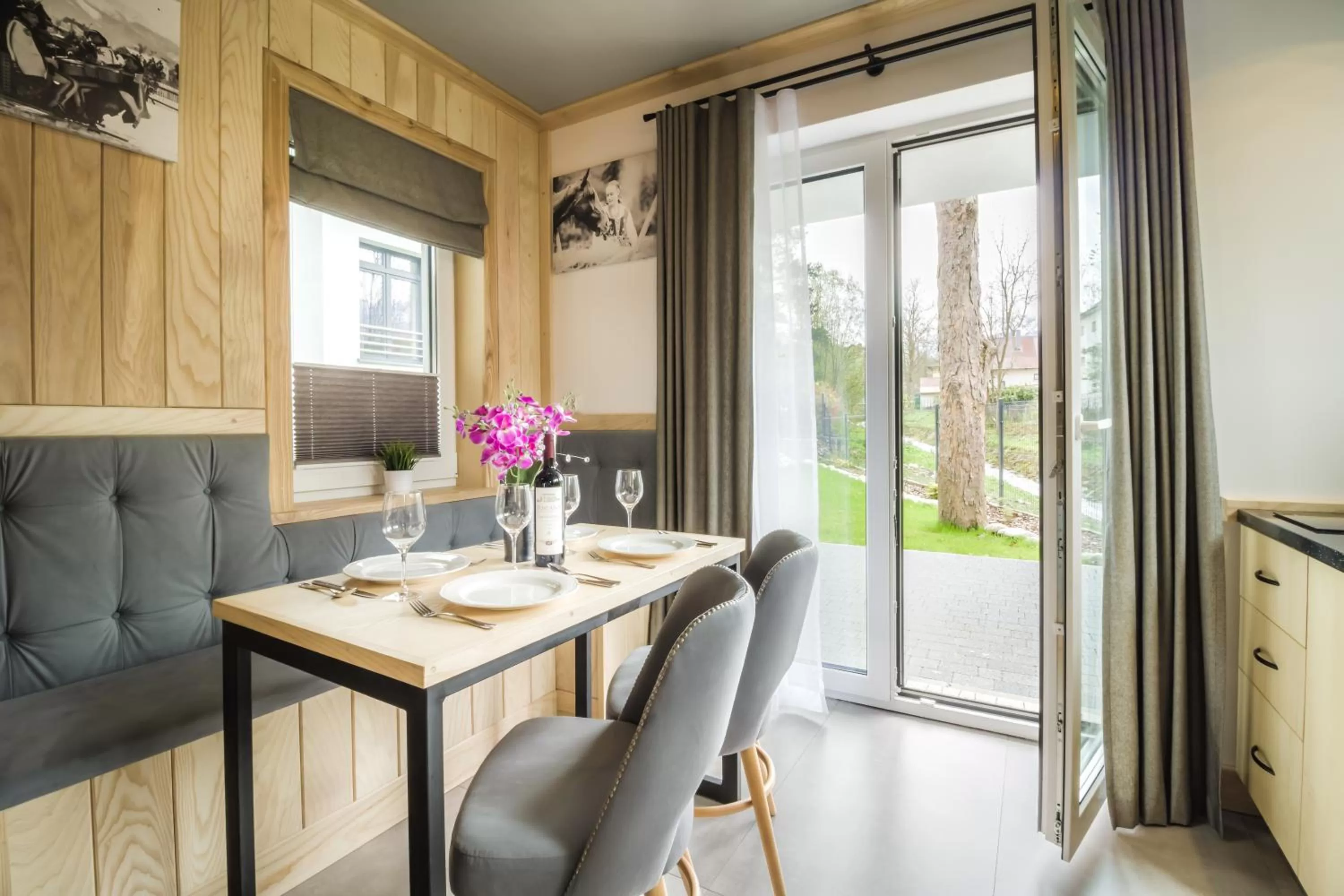 Dining Area in Jagiellońska Residence