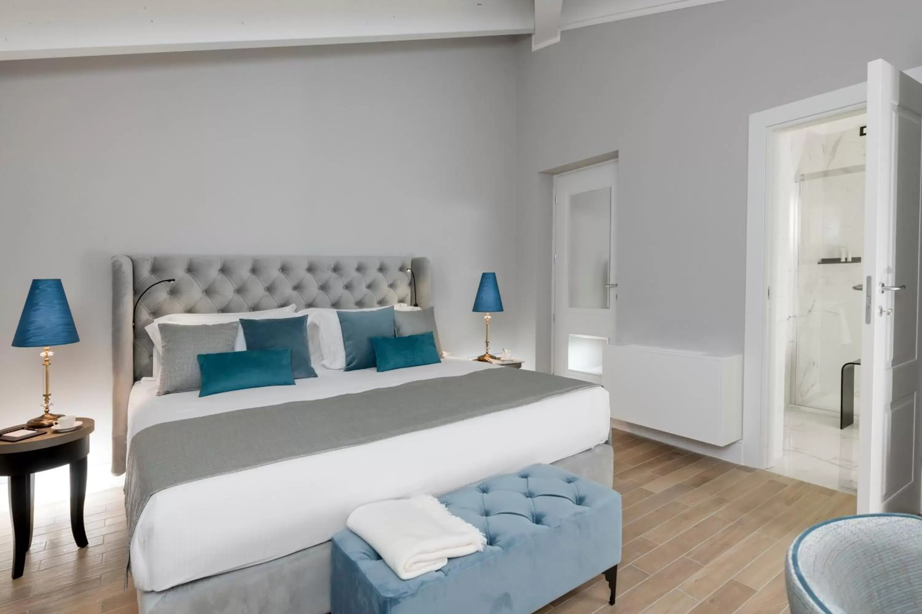 Deluxe Room in Hotel La Ville Rome Deluxe Room in Hotel La Ville Rome