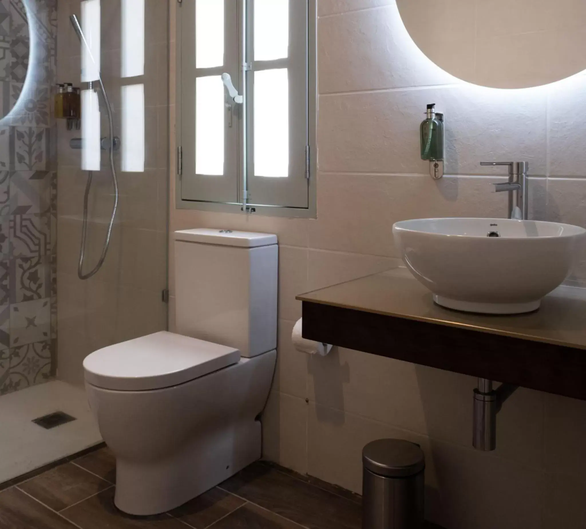 Superior Double or Twin Room in Mulberry Suites Superior Double or Twin Room in Mulberry Suites