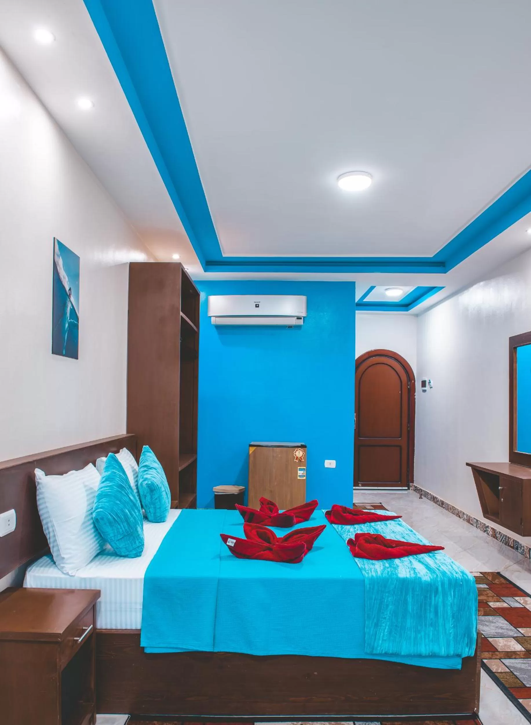 Photo of the whole room, Bed in Seaview Panorama Hotel