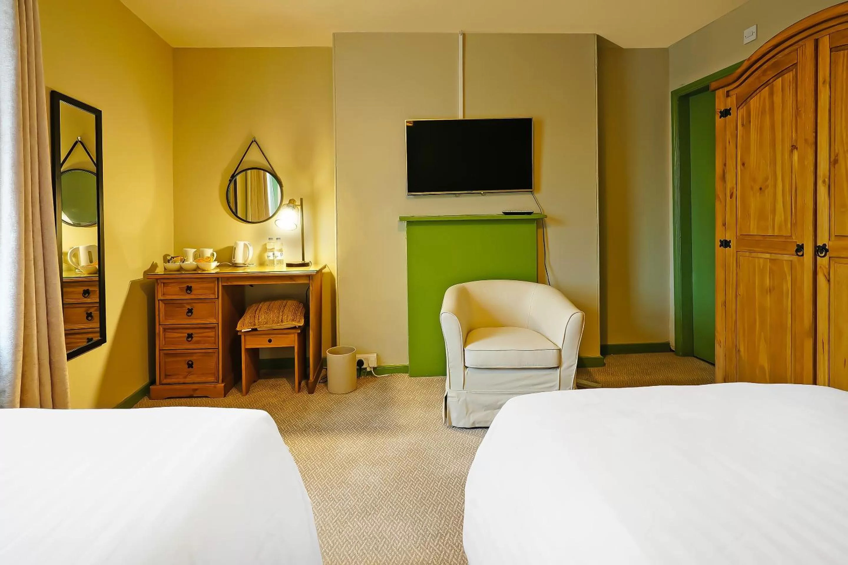 Bedroom, Bed in OYO The White Horse, Ripon North Yorkshire