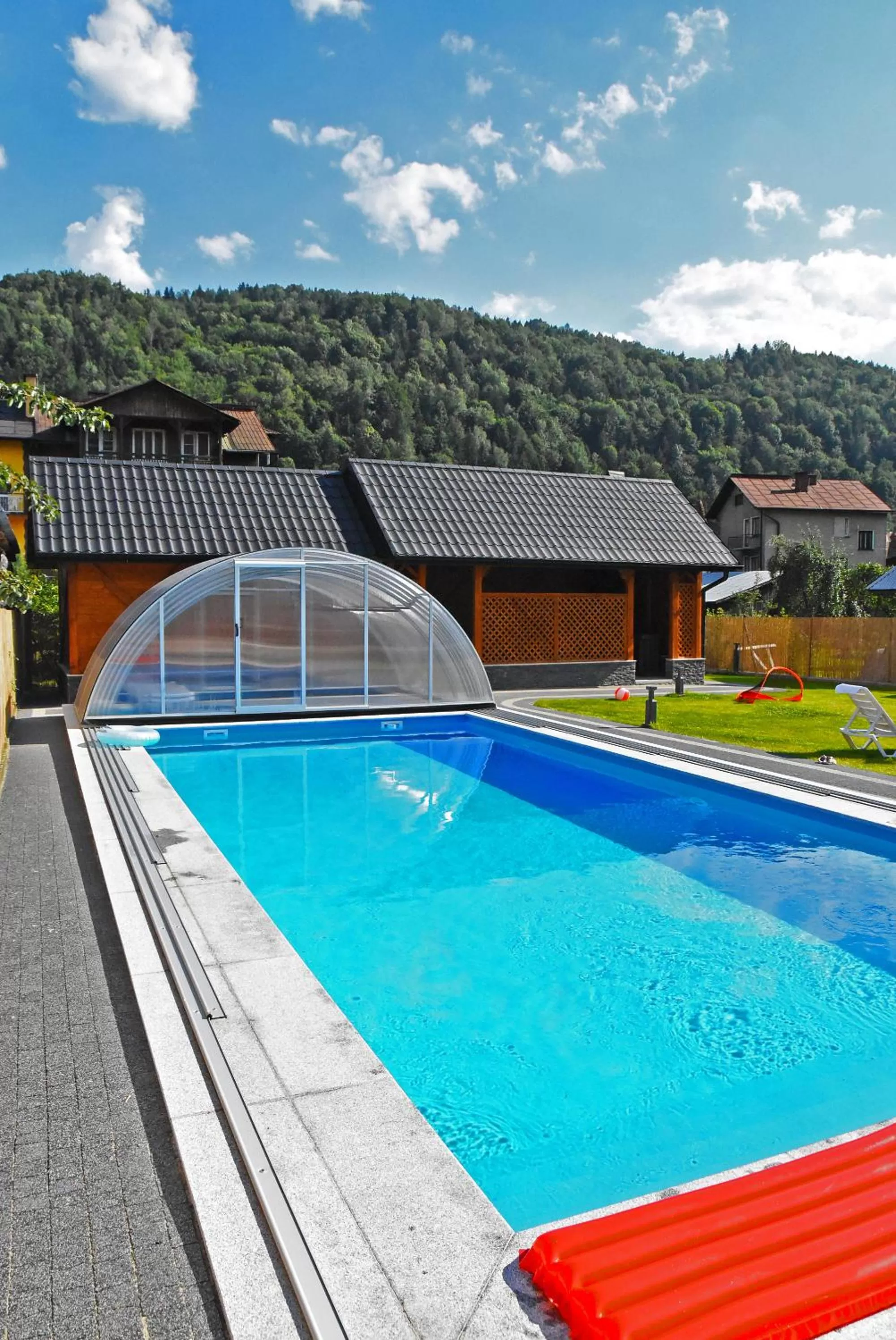 Property building, Swimming Pool in Willa Szczepaniakówka