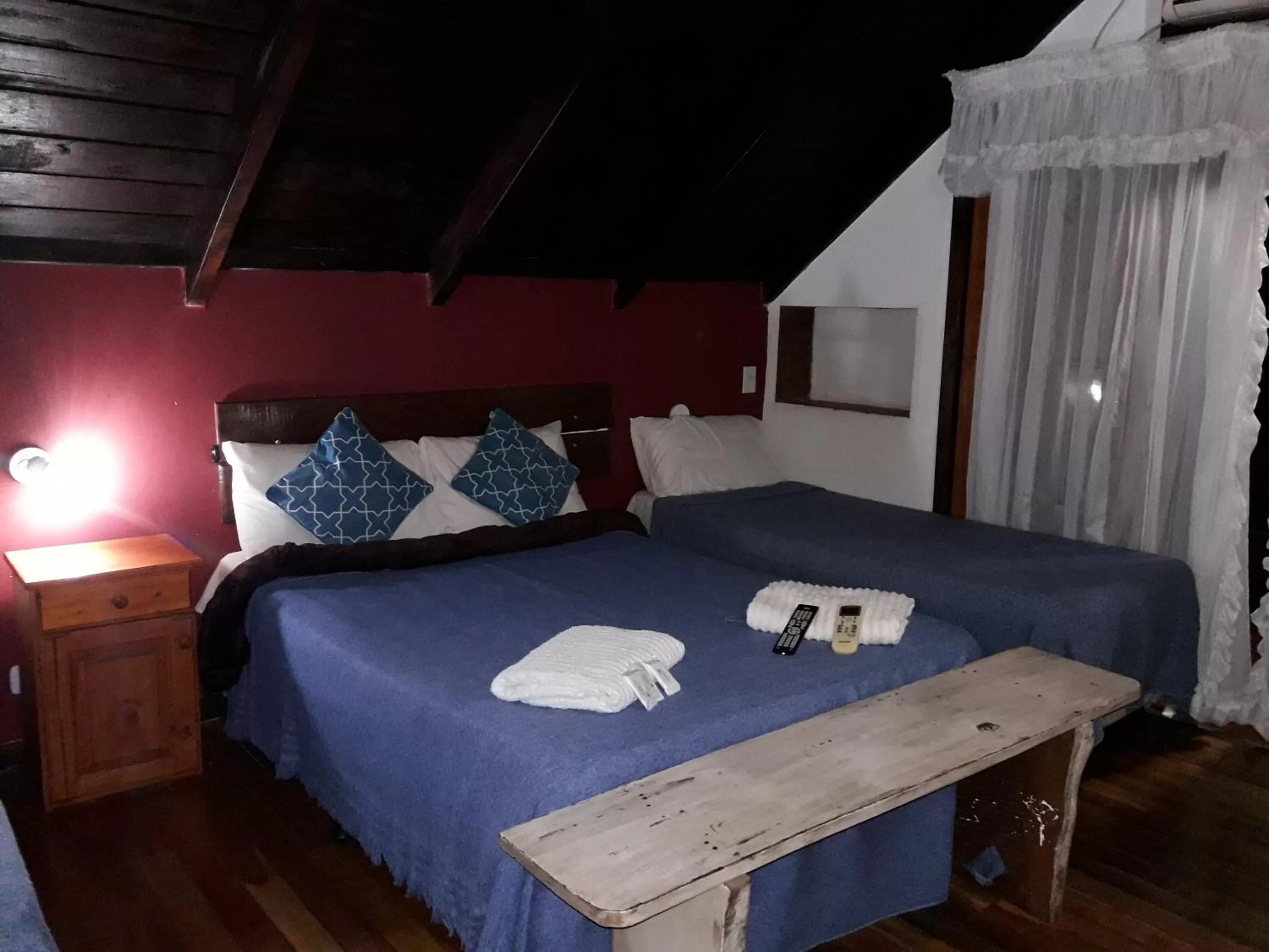 Bed in Petit Hotel Caraguata