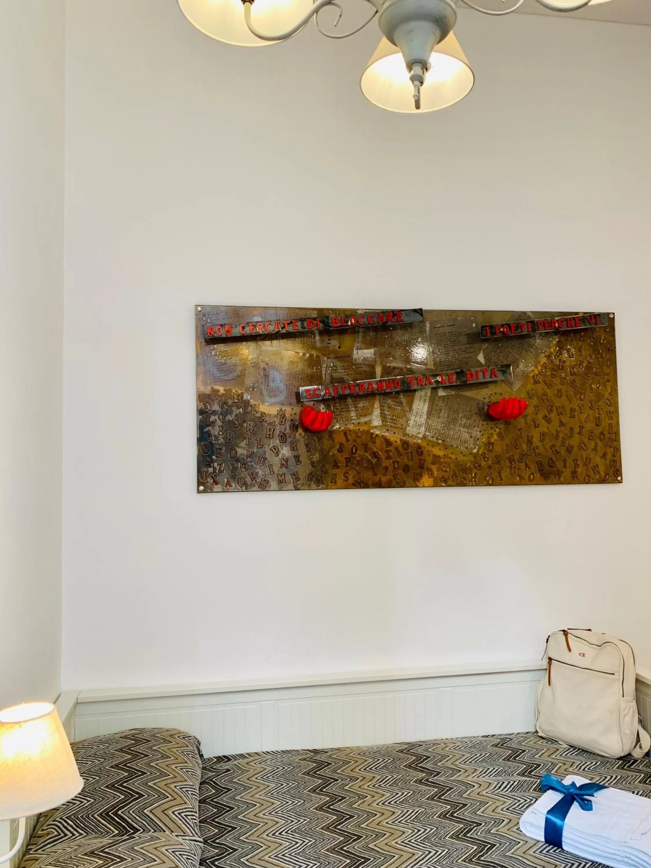 Decorative detail in Relais Piazza Del Plebiscito B&B