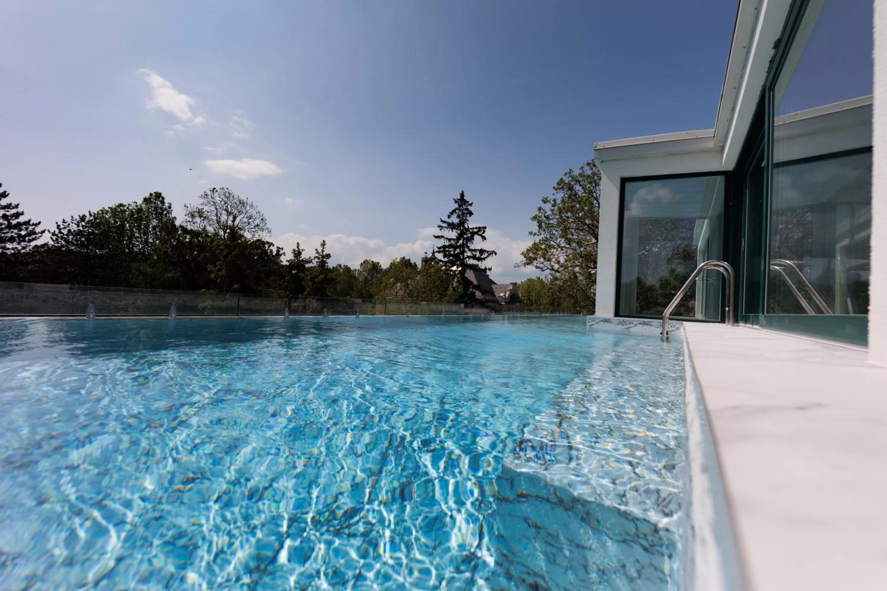 Villa Bauhaus Wellness Apart-Hotel