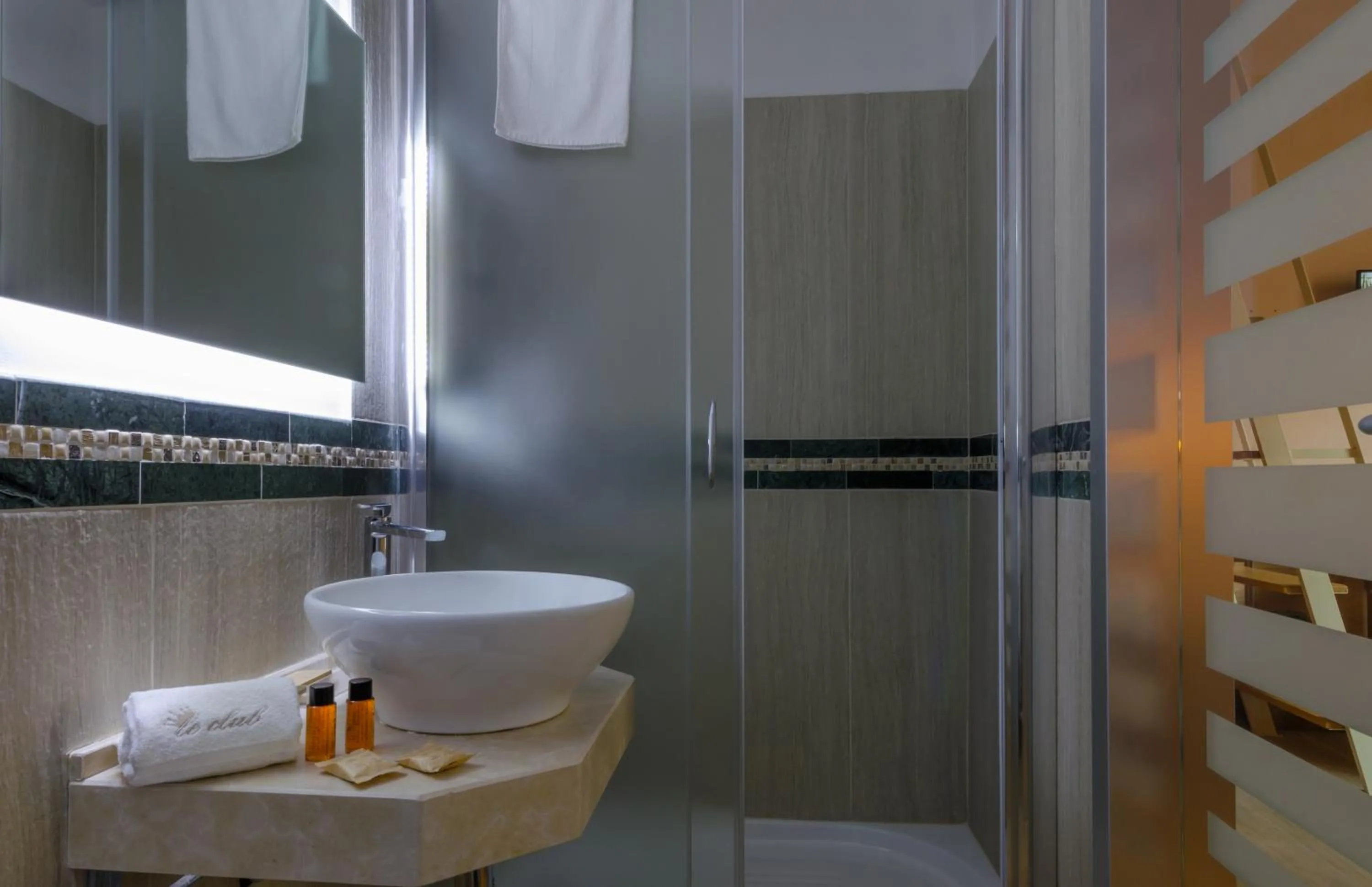 Bathroom in Le Club Boutique Hotel