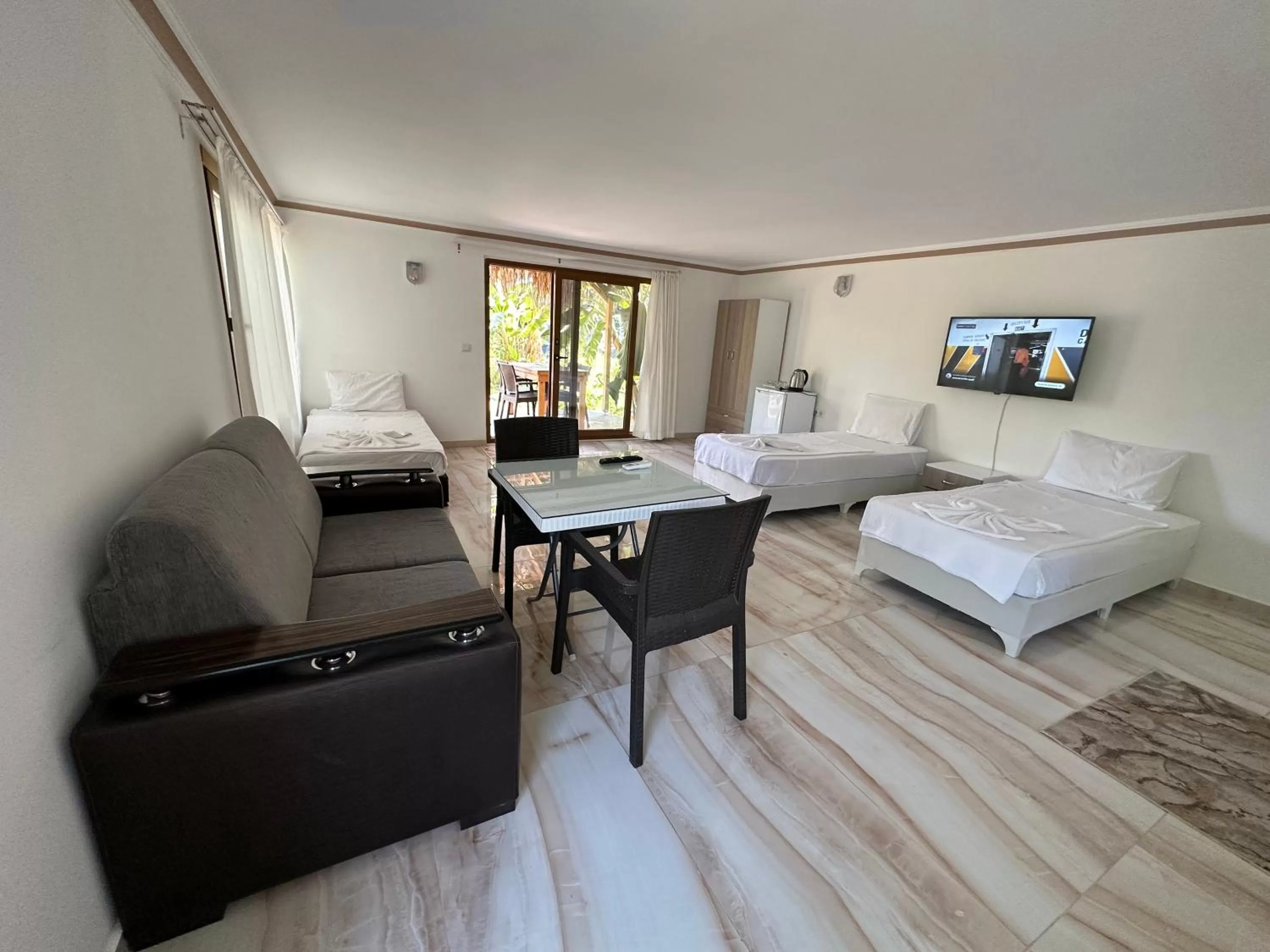 Bed in Kiriş Garden Hotel