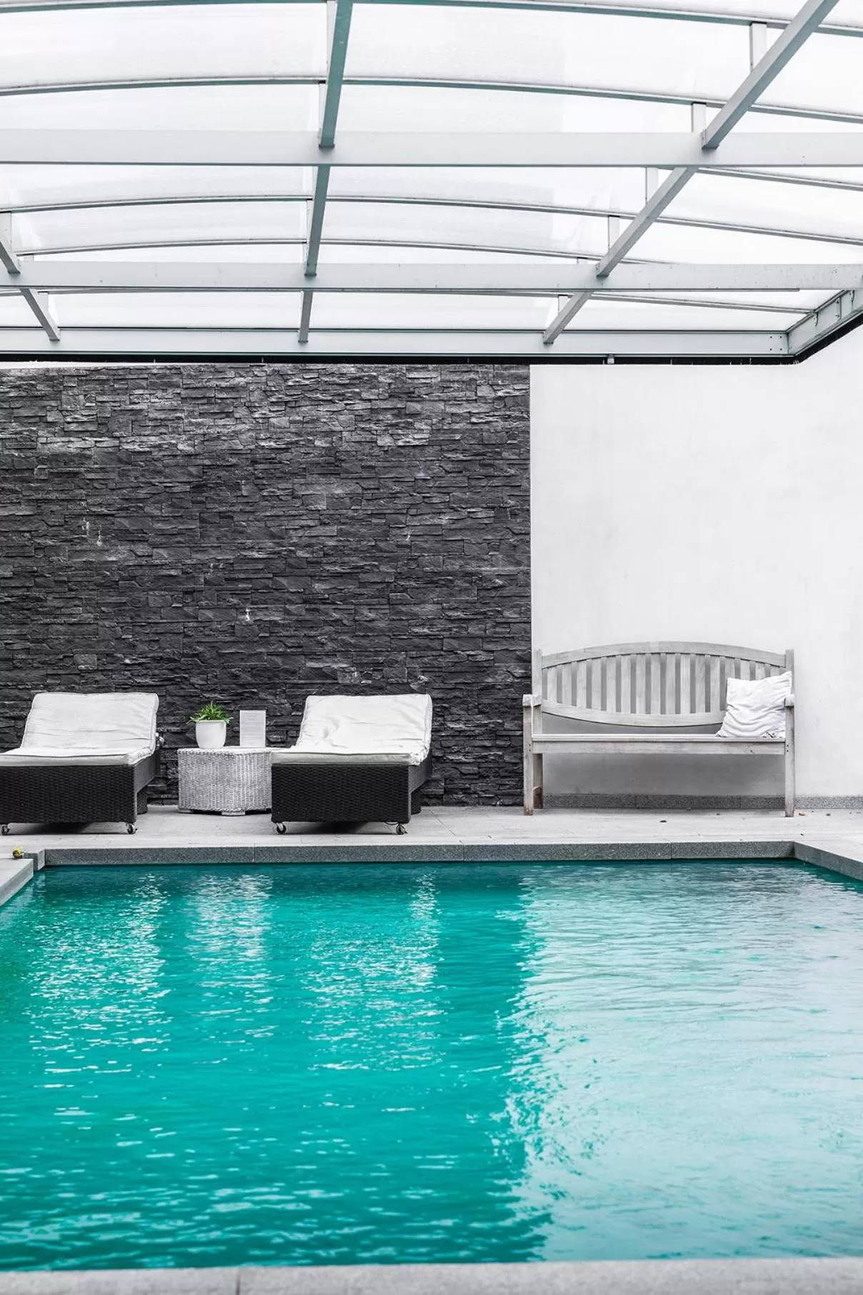 Swimming pool in Romantik Hotel Neuhaus