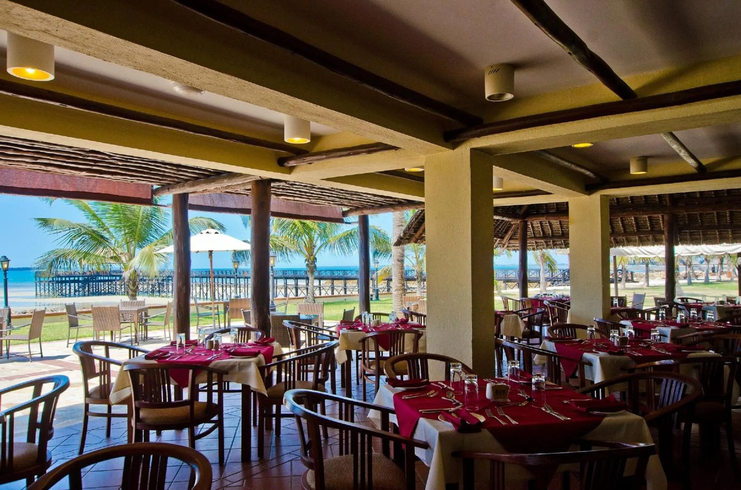 BBQ facilities in White Sands Hotel