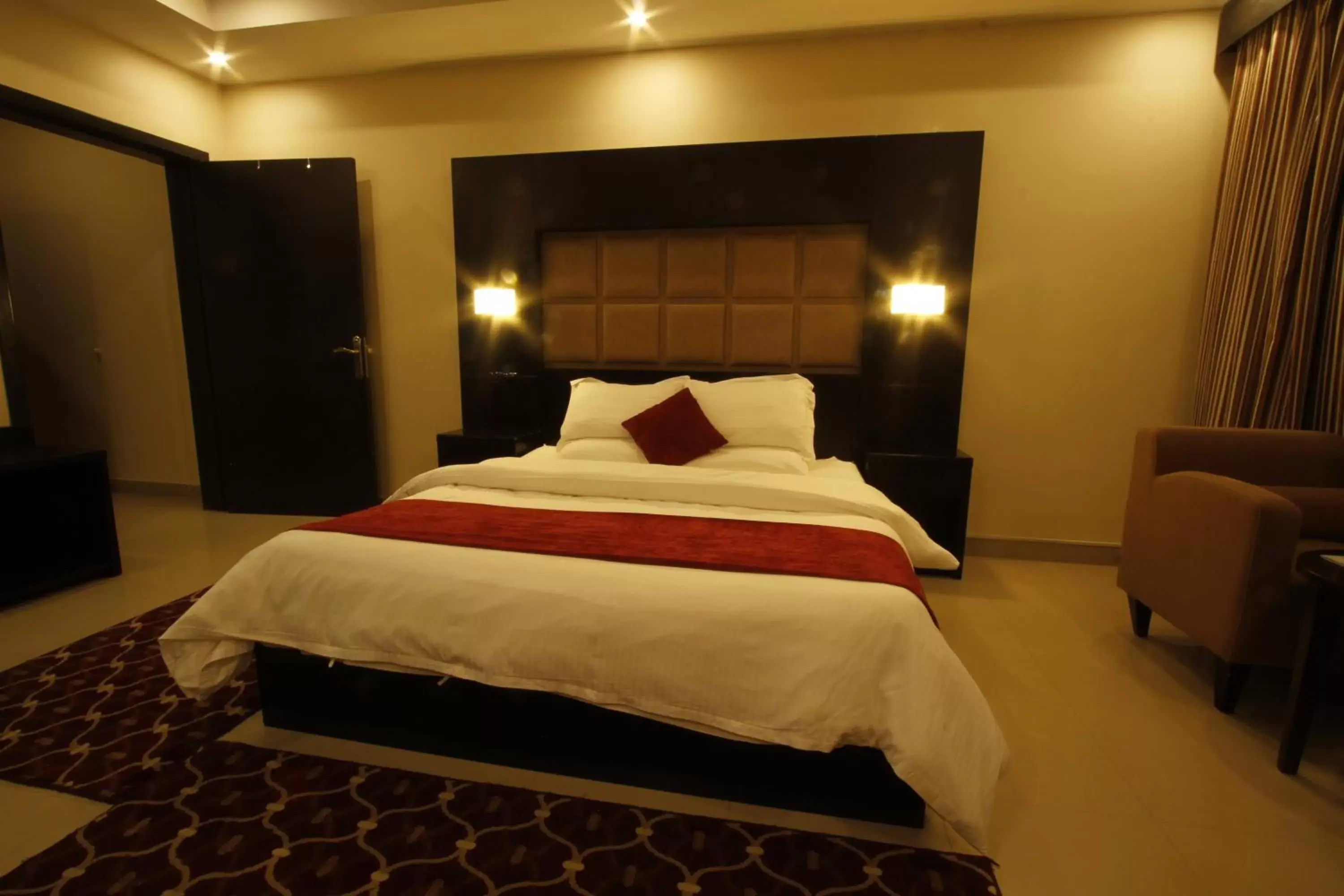 One-Bedroom Apartment - single occupancy in Manazel Al Hamra Apartment 2 One-Bedroom Apartment - single occupancy in Manazel Al Hamra Apartment 2