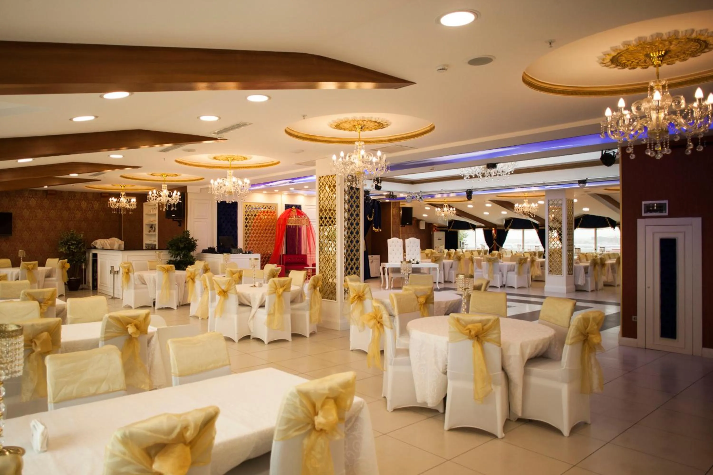 Banquet/Function facilities in Marnas Hotels