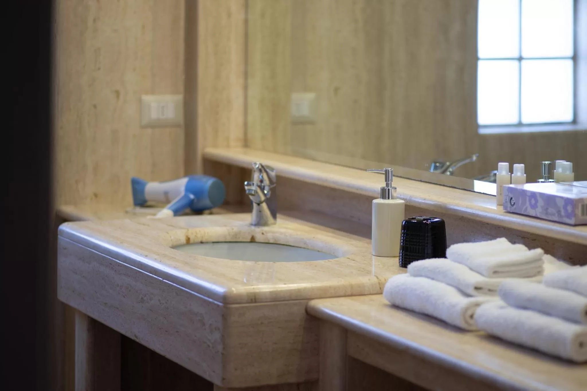 Bathroom, Bed in Villa Domus Salento Suites & Rooms con parcheggio privato in loco