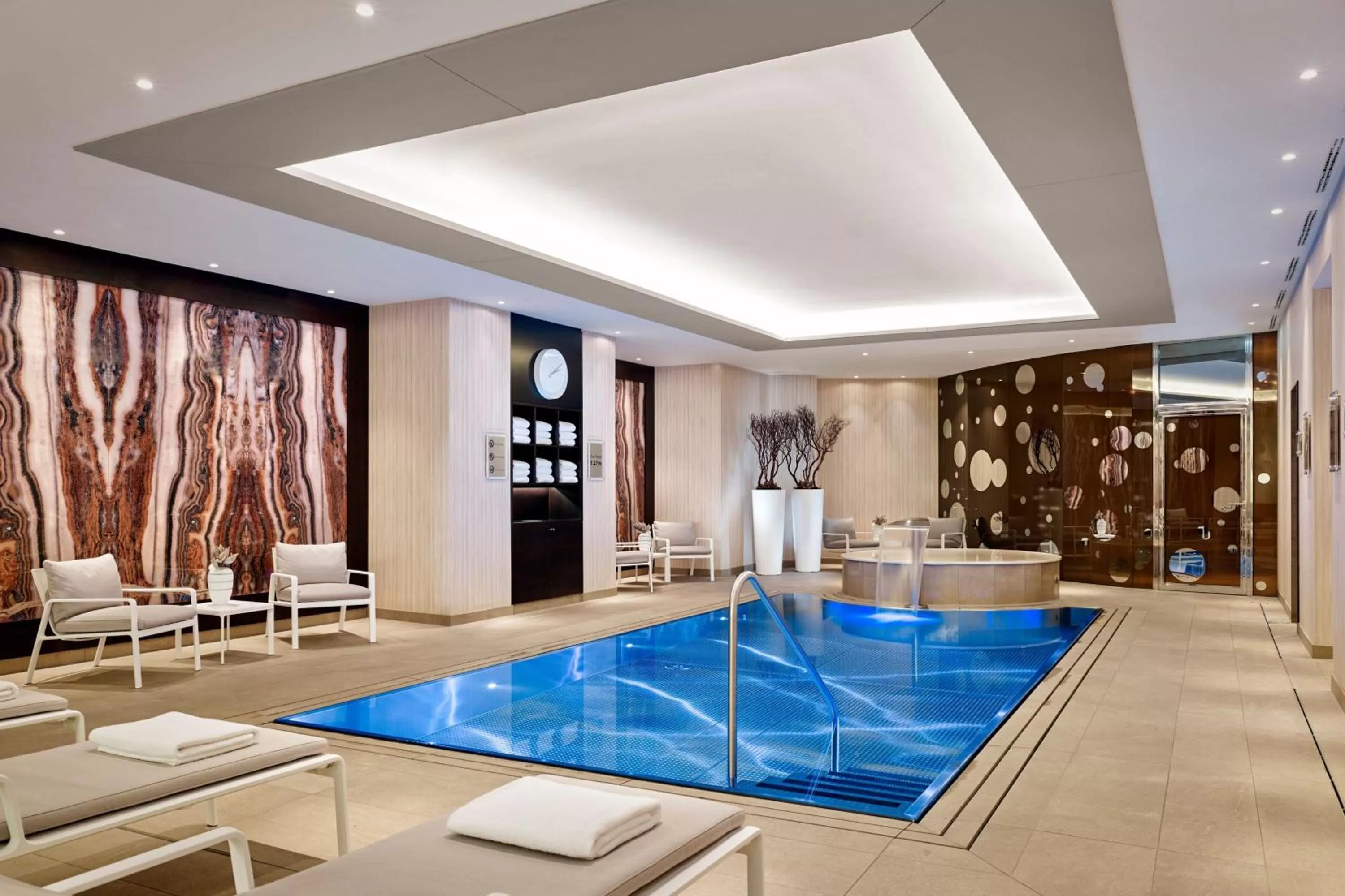 Fitness centre/facilities in The Ritz-Carlton, Berlin