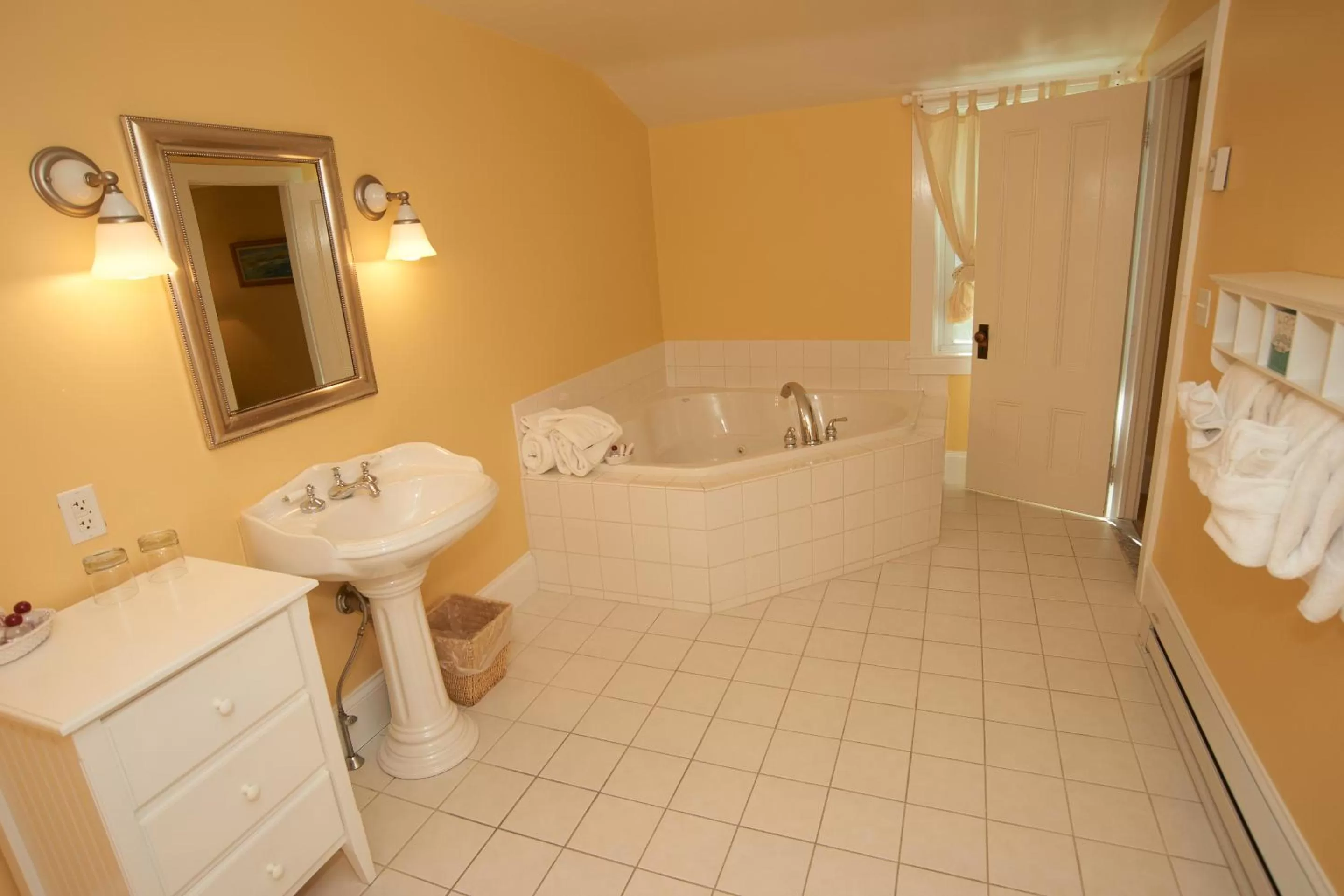 Belfry Inn and Bistro