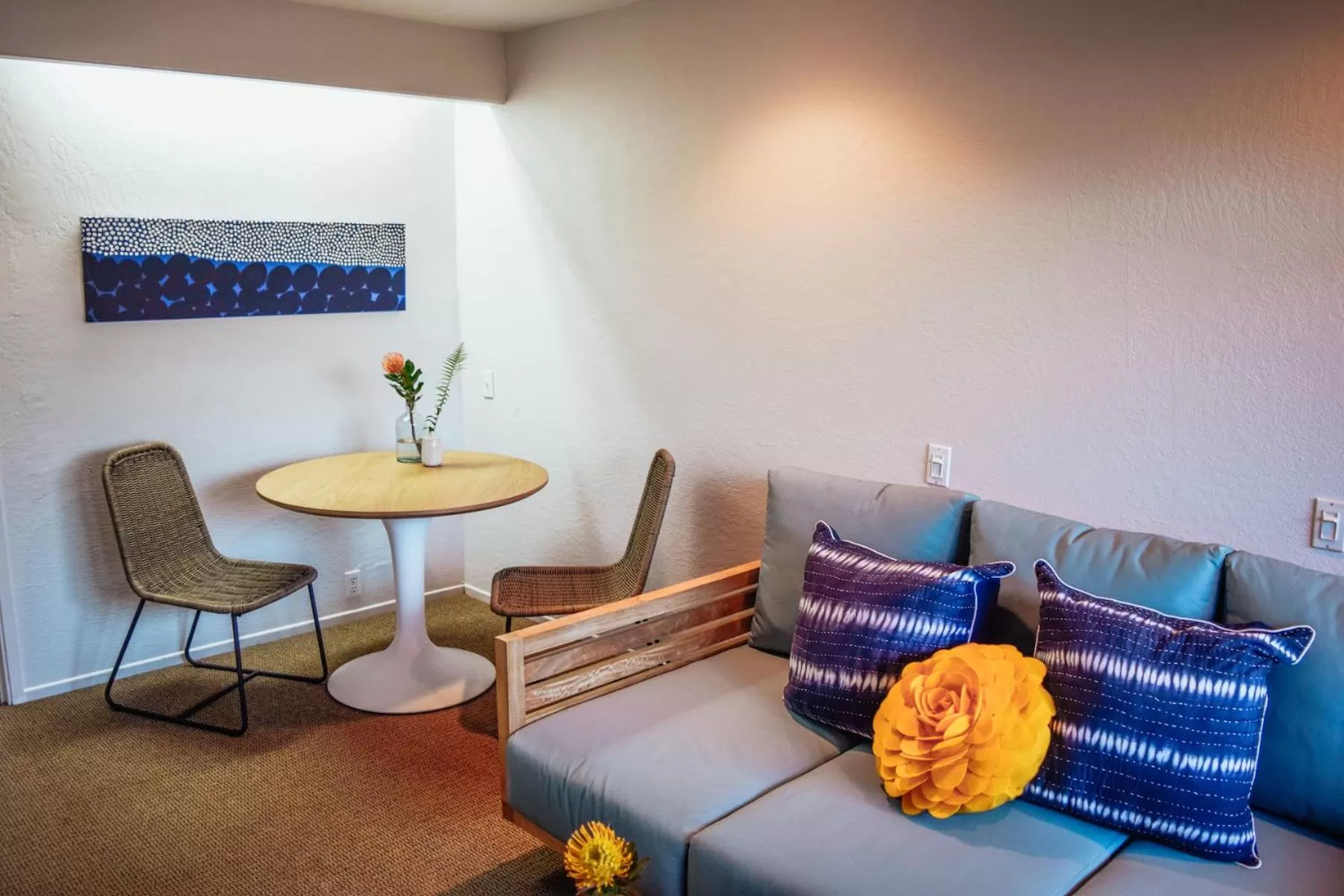 Seating area in Napili Village Hotel