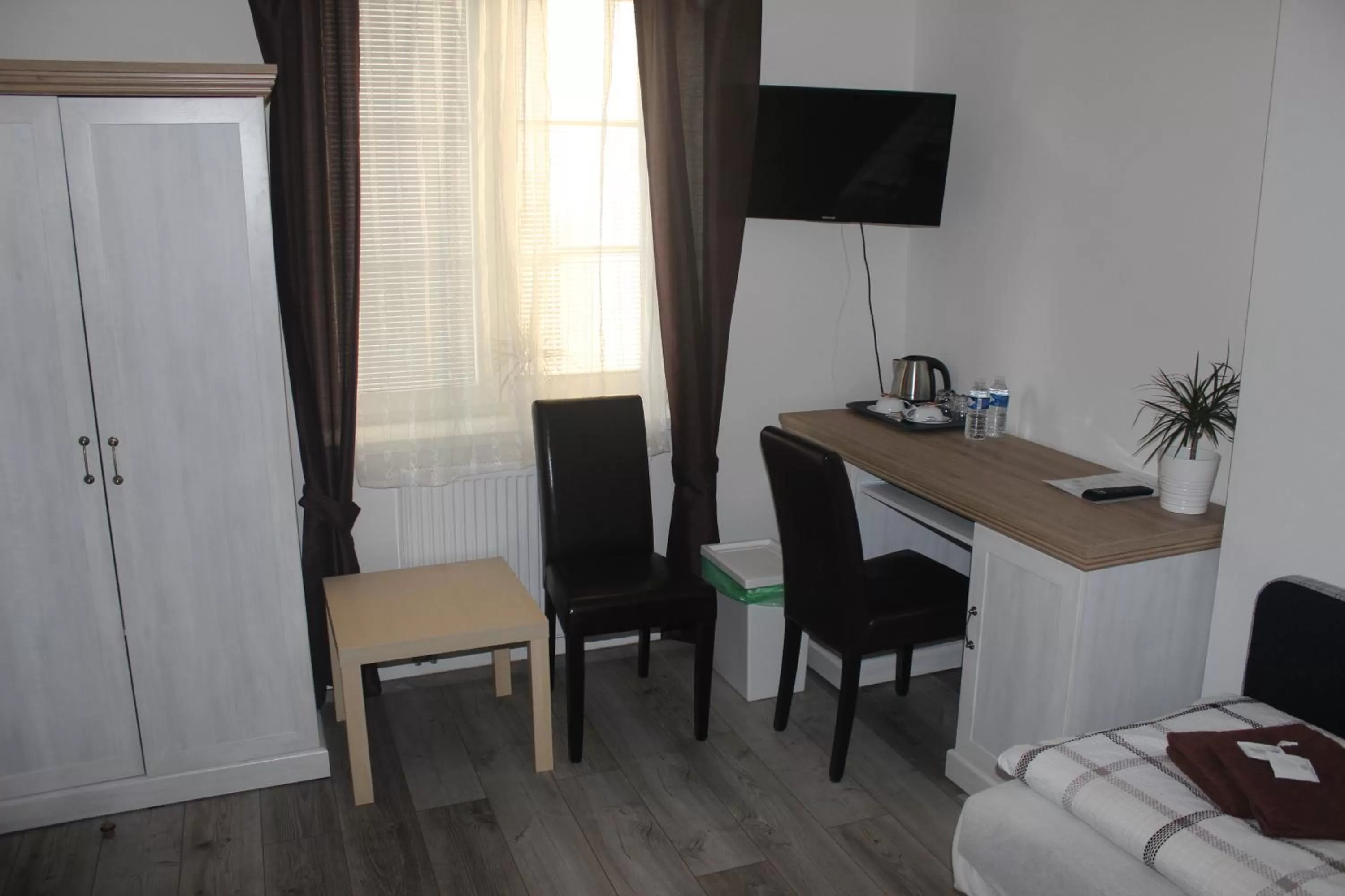 Bedroom, TV/Entertainment Center in Penzion Vesely