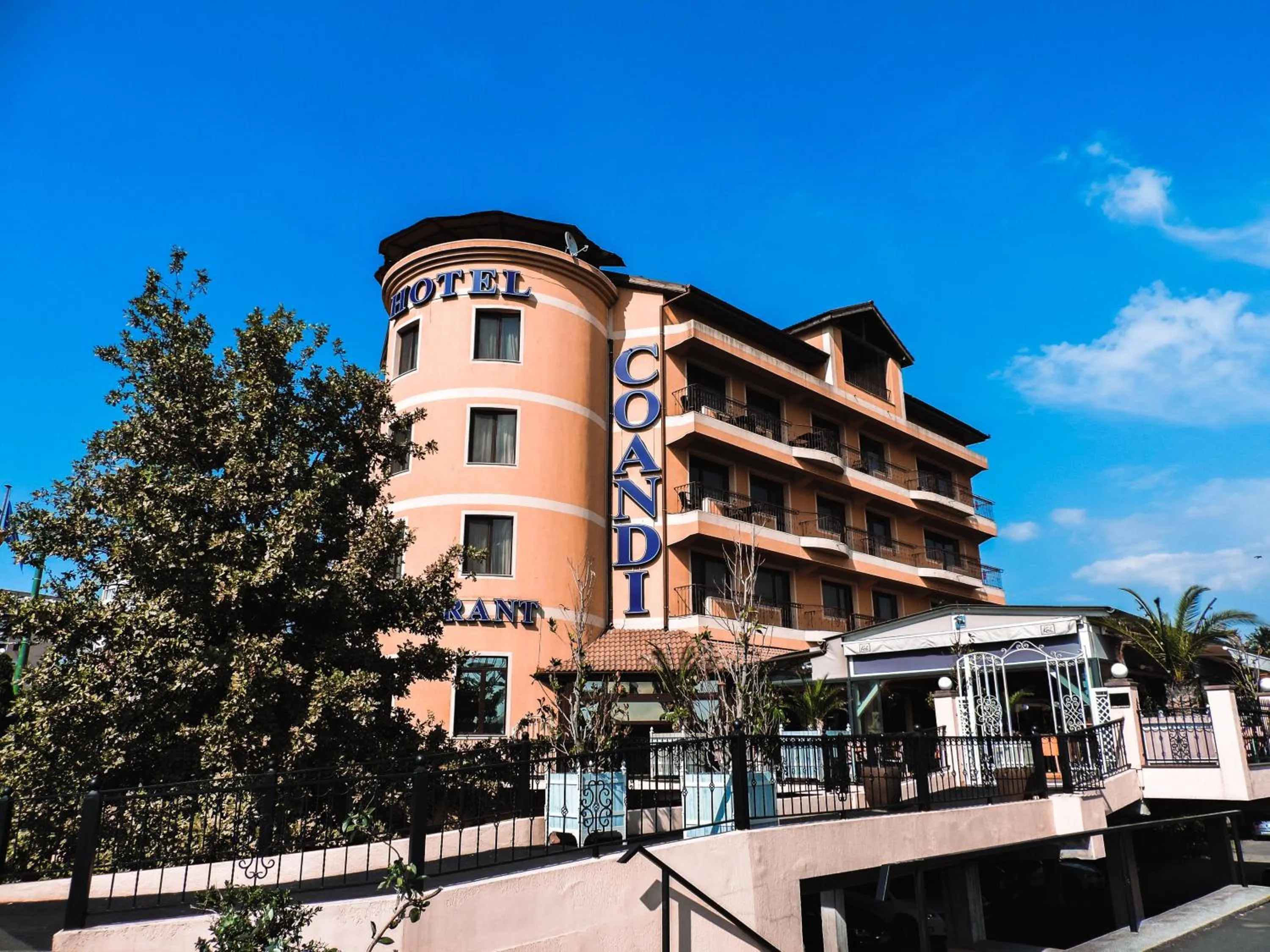 Property building in Hotel Coandi