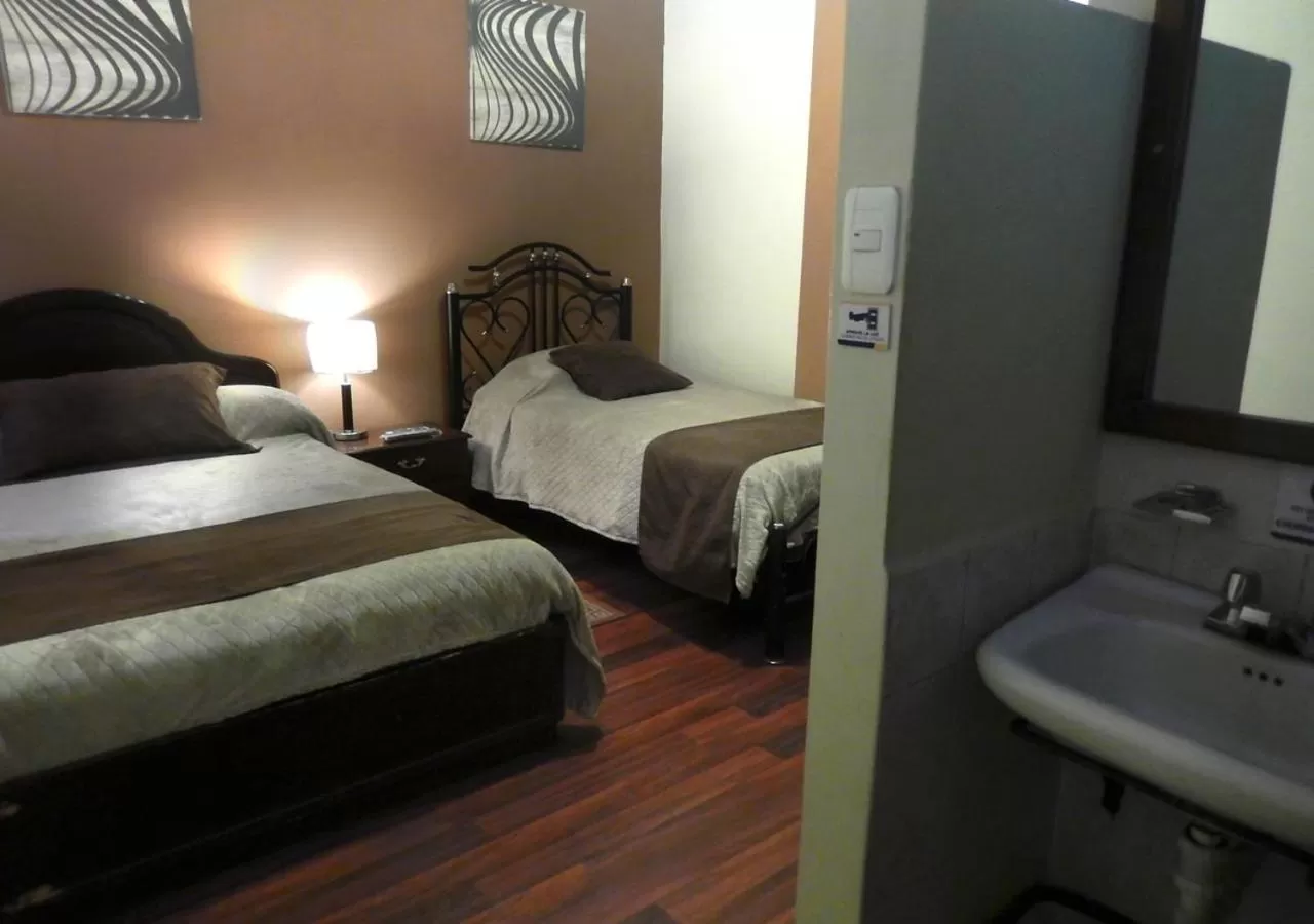 Property building, Bed in La Merced Plaza Hostal