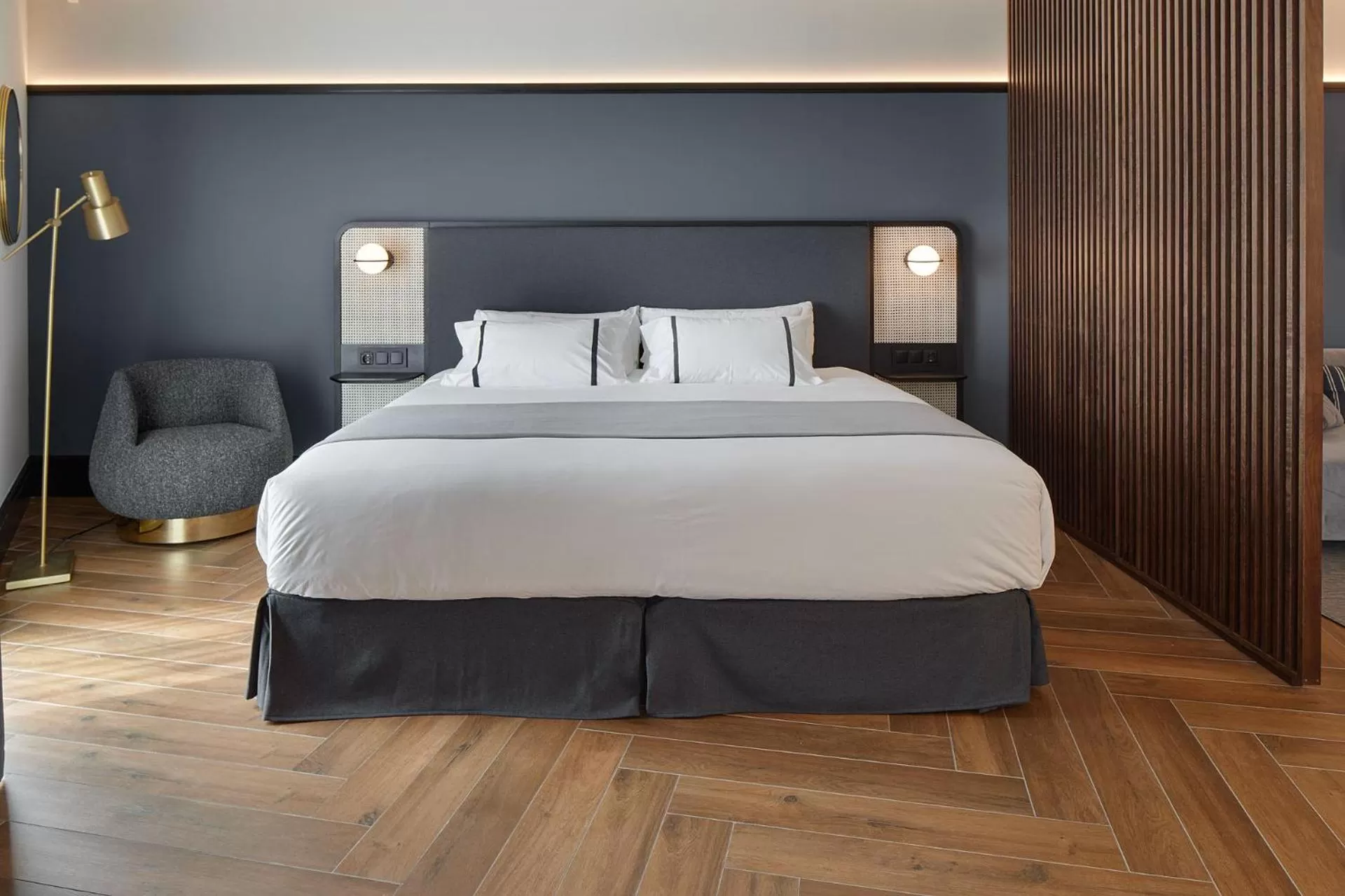 Bed in Hotel SANSEbay