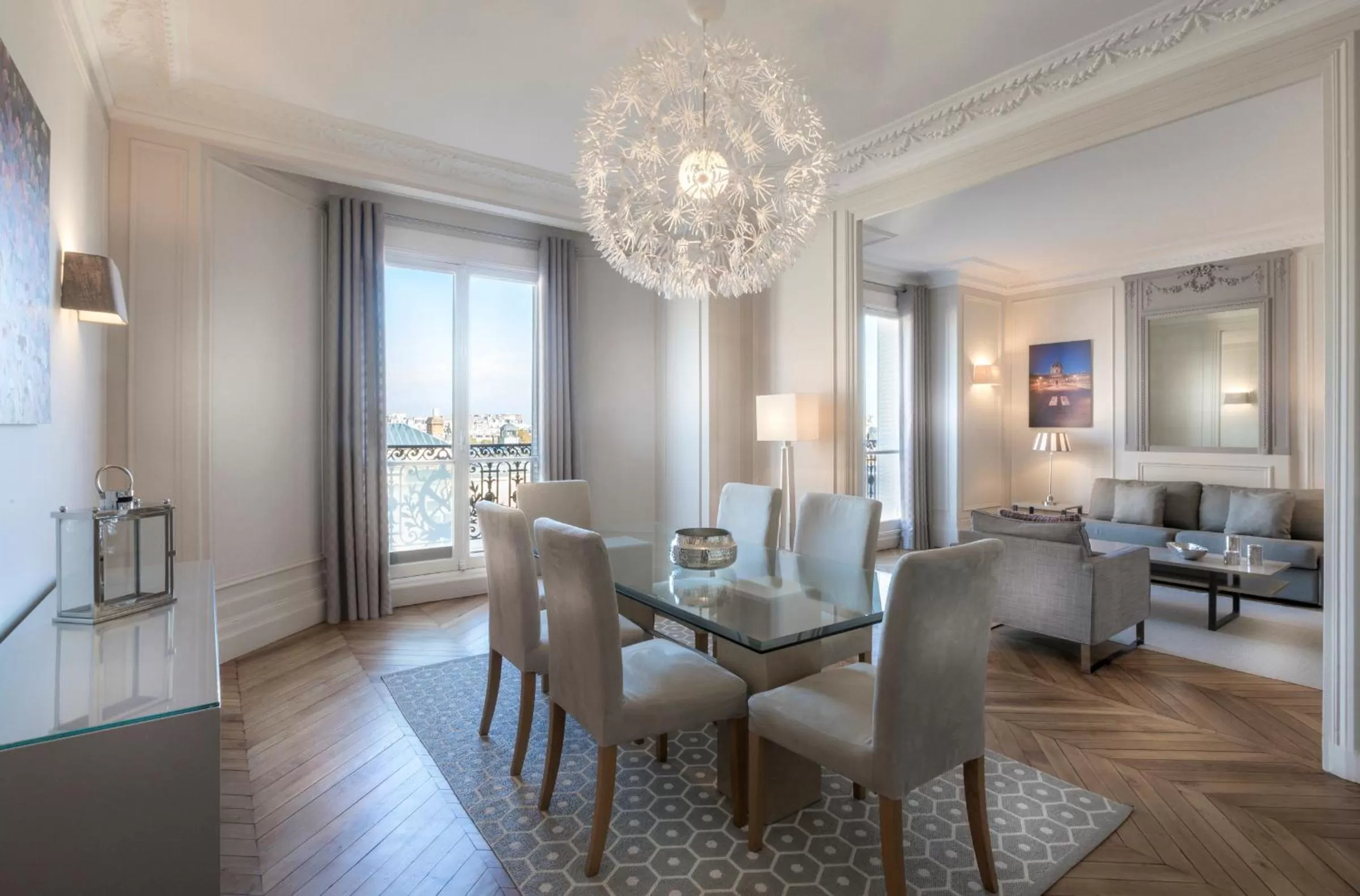 Living room in Résidence Charles Floquet