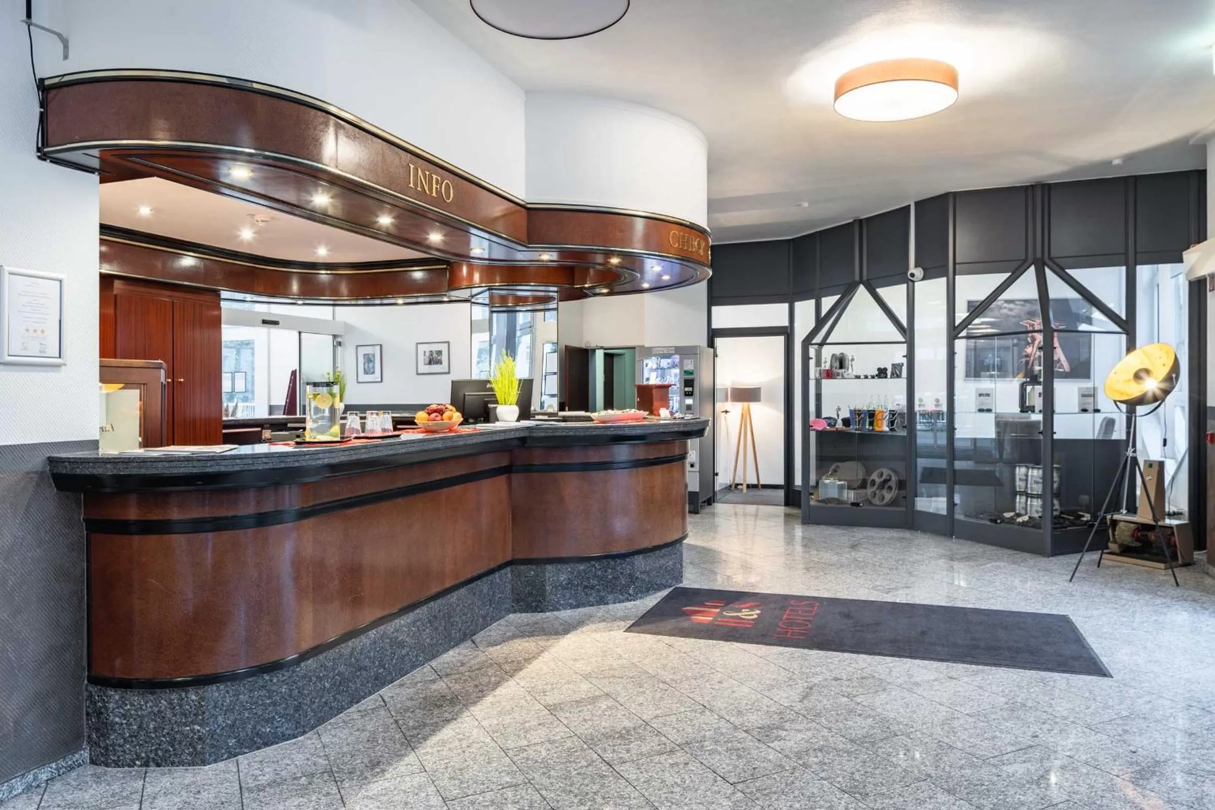 Lobby or reception in Astoria Easy Hotel Essen