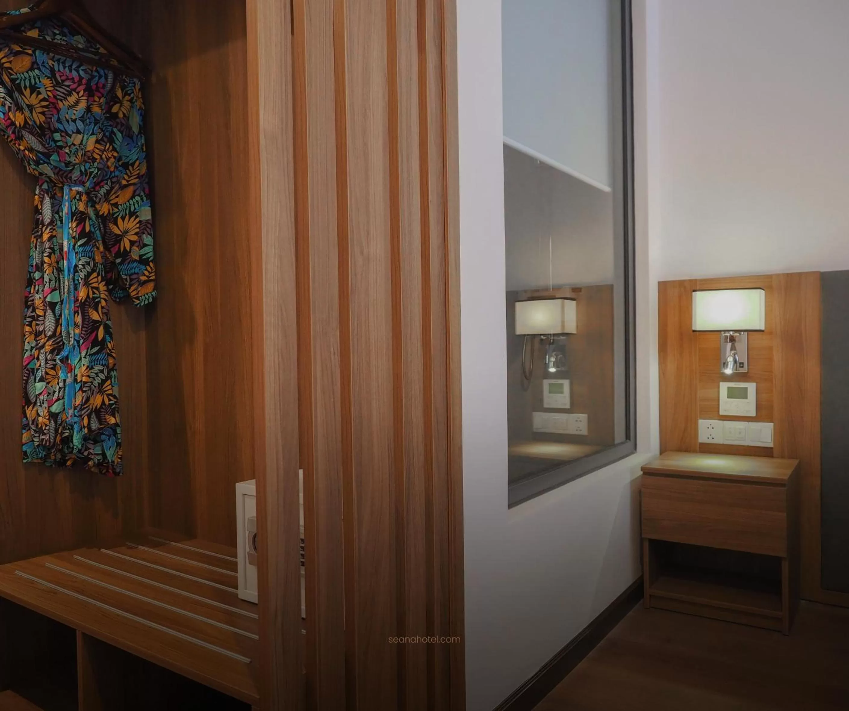 Photo of the whole room, Bed in Seana Hotel