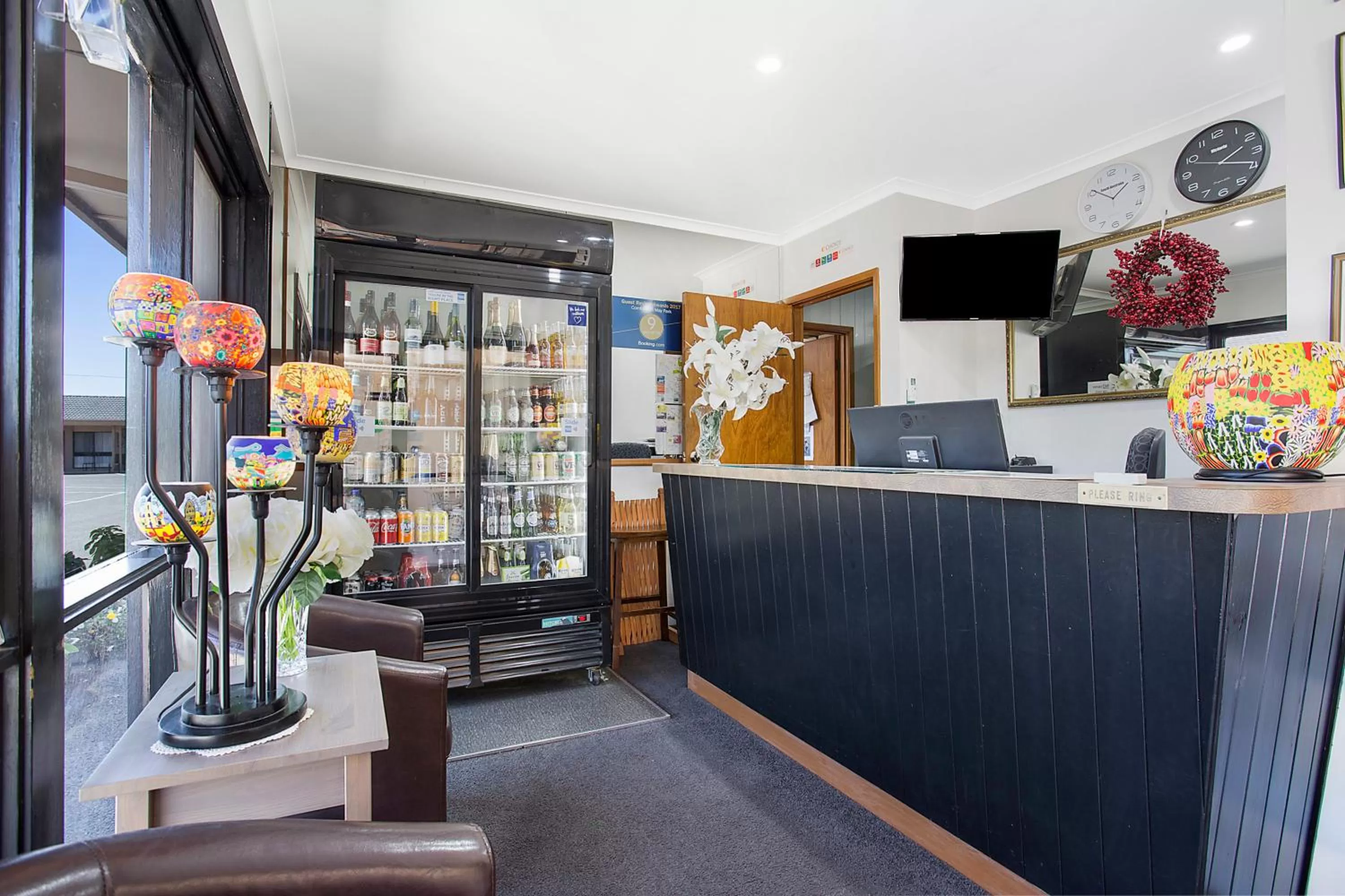 Property building in Comfort Inn May Park