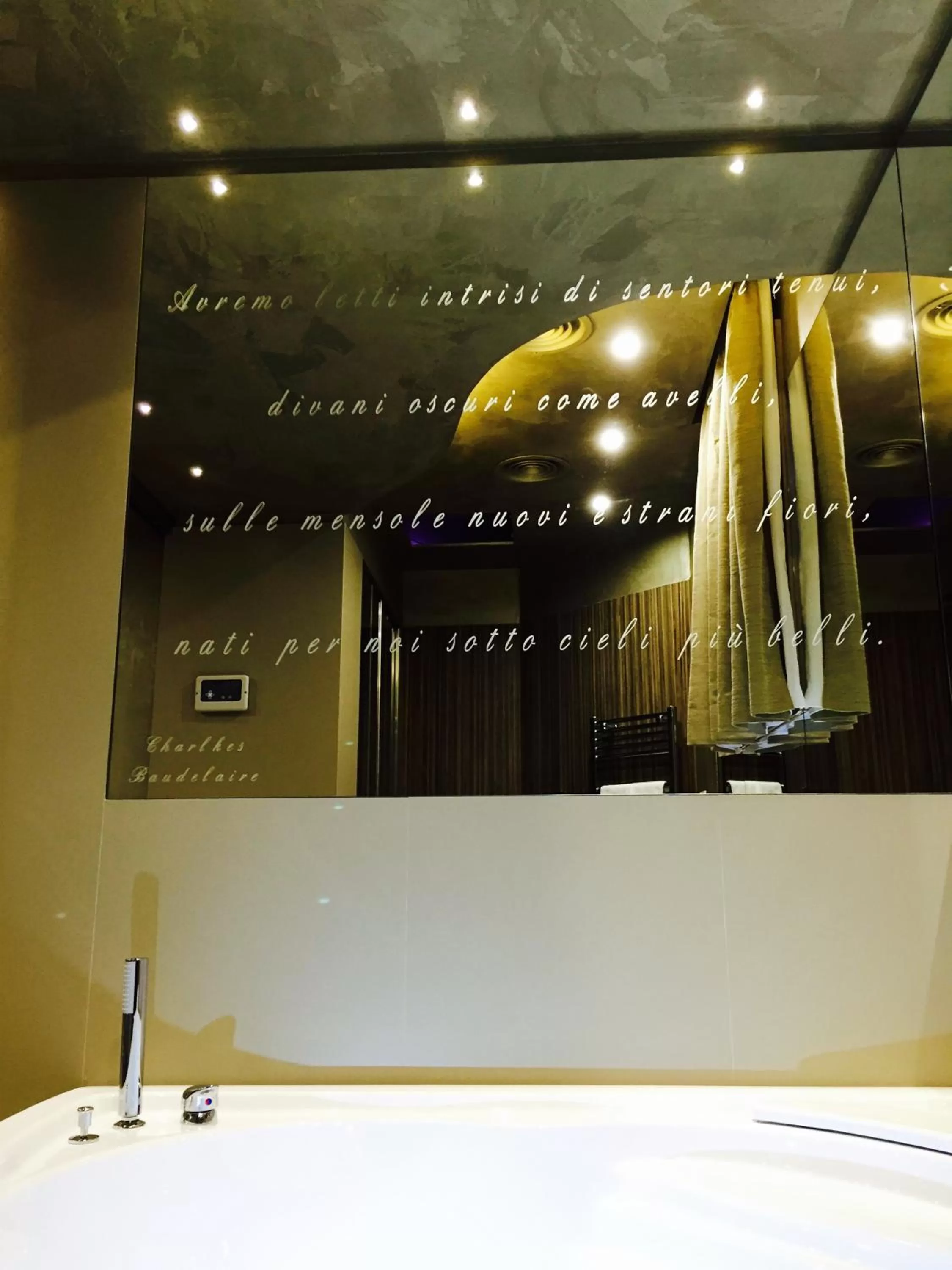 Bathroom in Hotel Smeraldo