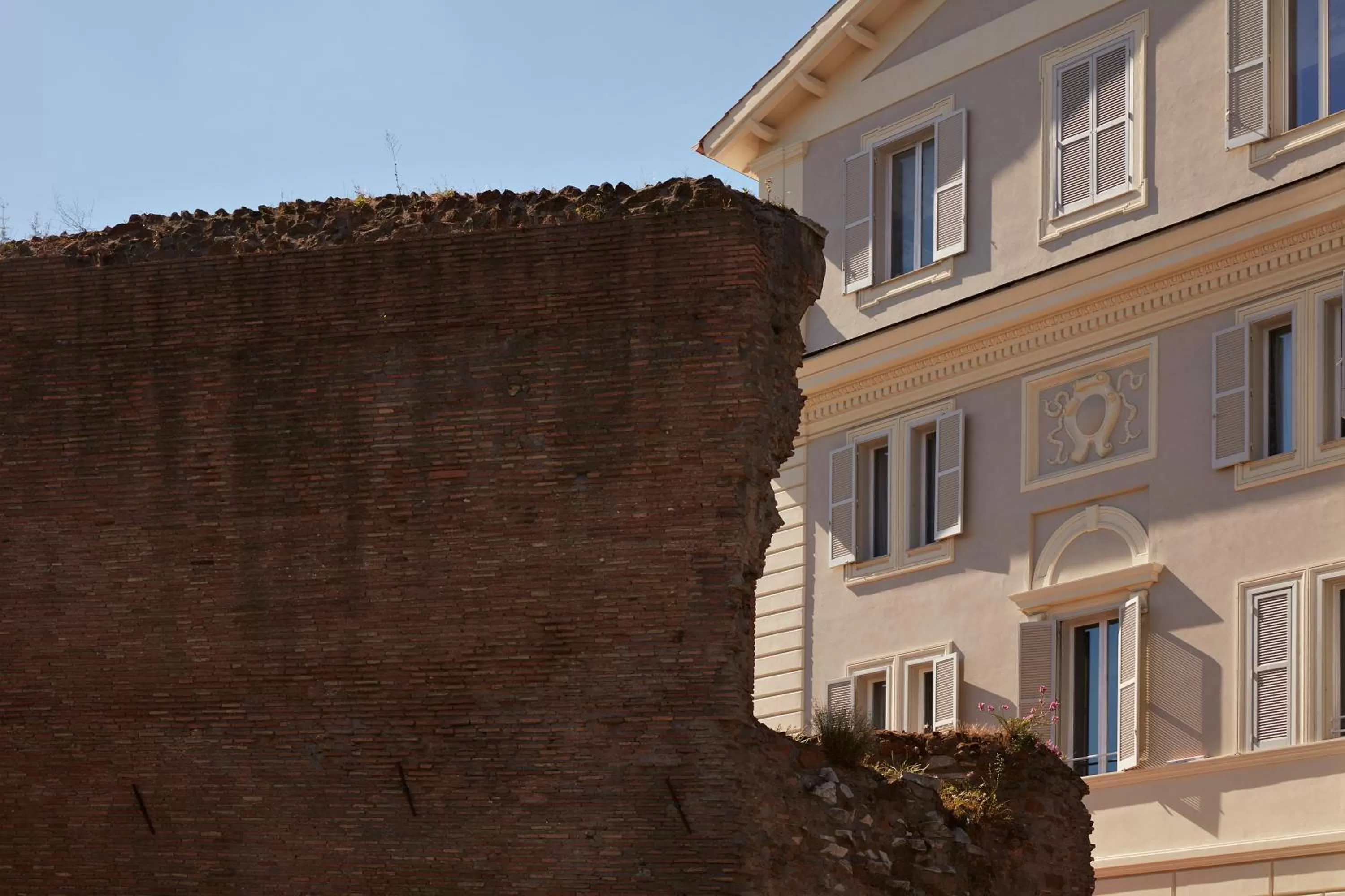 Facade/entrance in Hotel The Building
