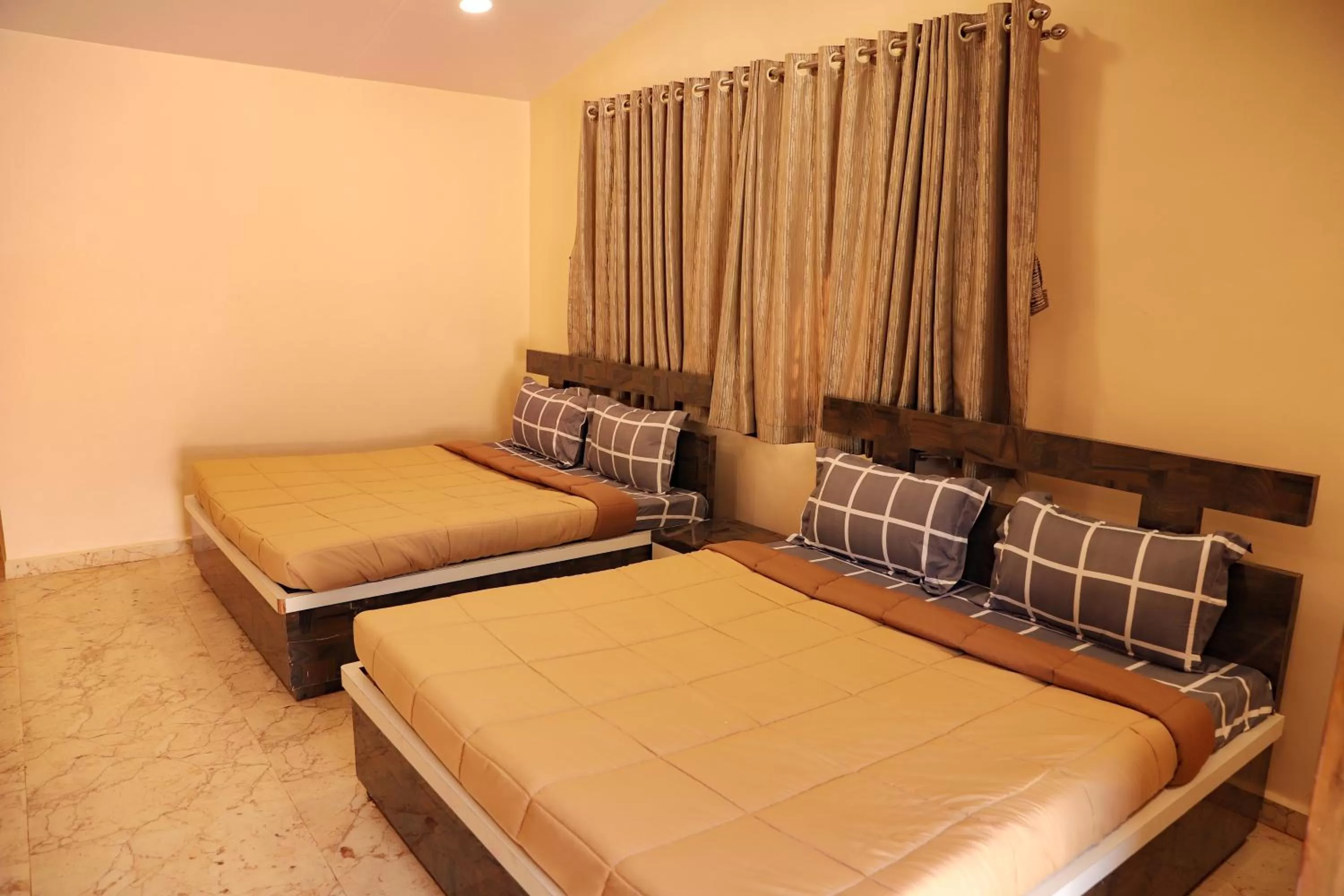 Bed in Raaj Resort