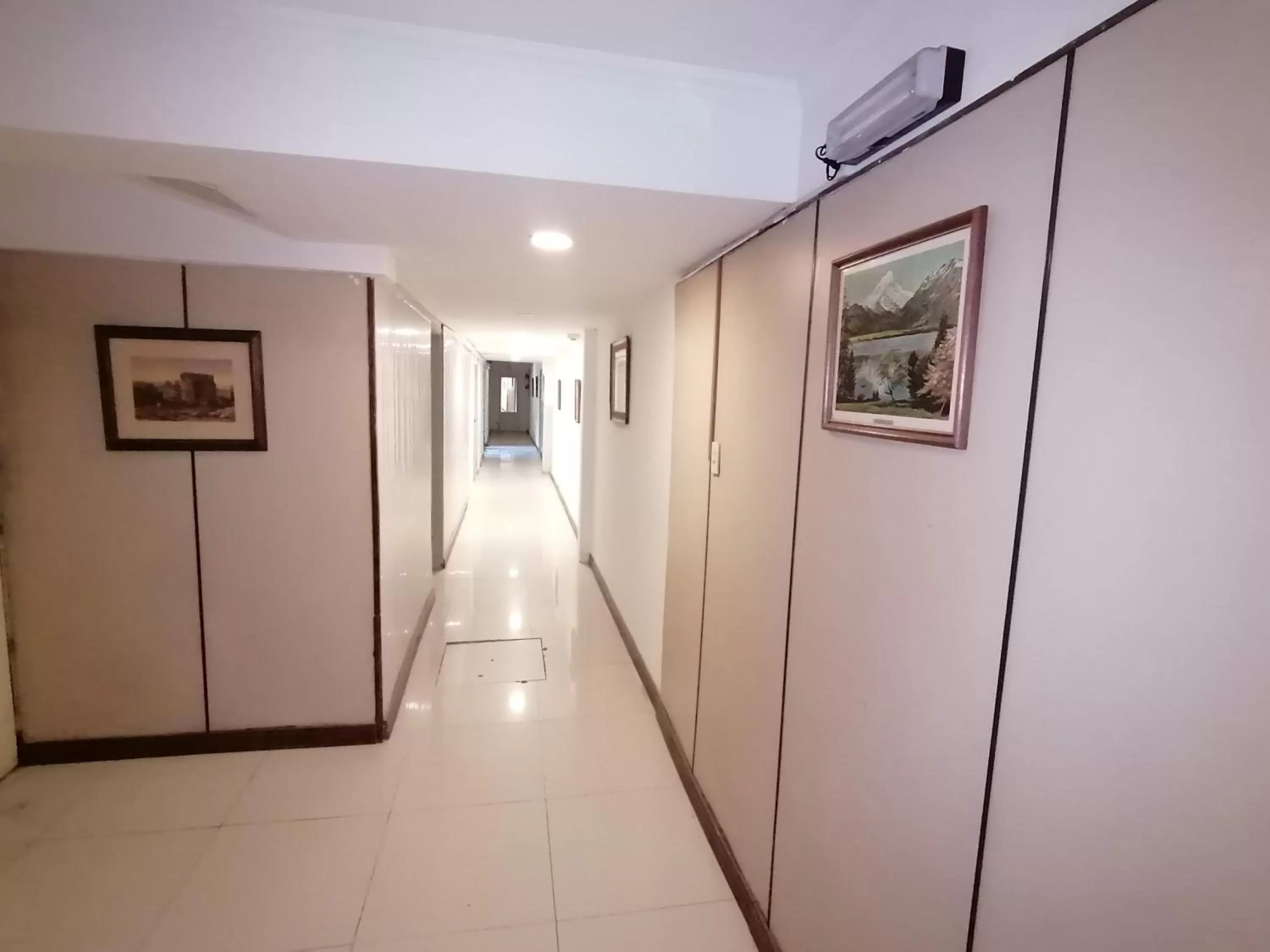 Property building in Hotel Richmond