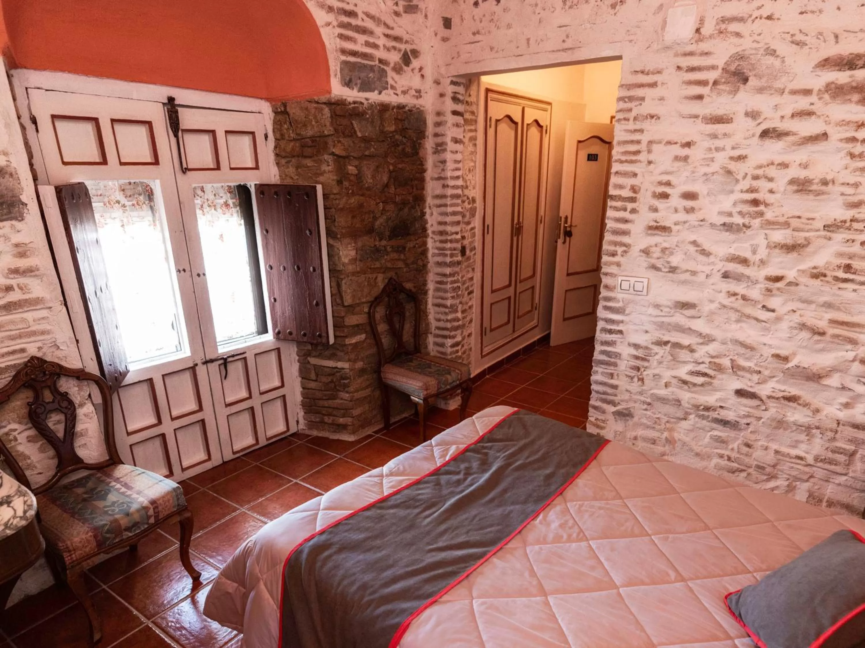 Bedroom, Bed in Hotel Las Palmeras by Vivere Stays