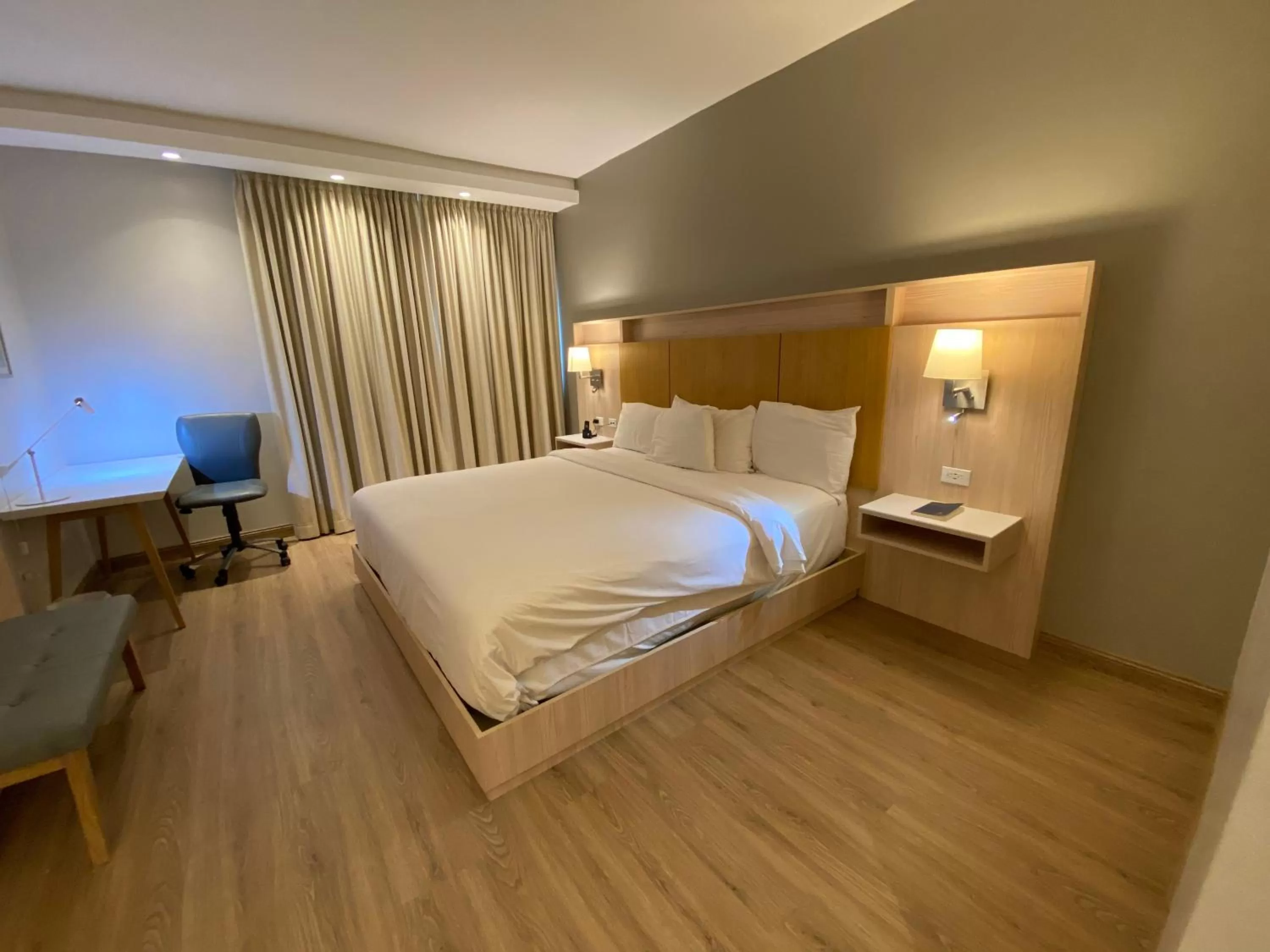 Bed in Radisson Colon 2,000 Hotel & Casino