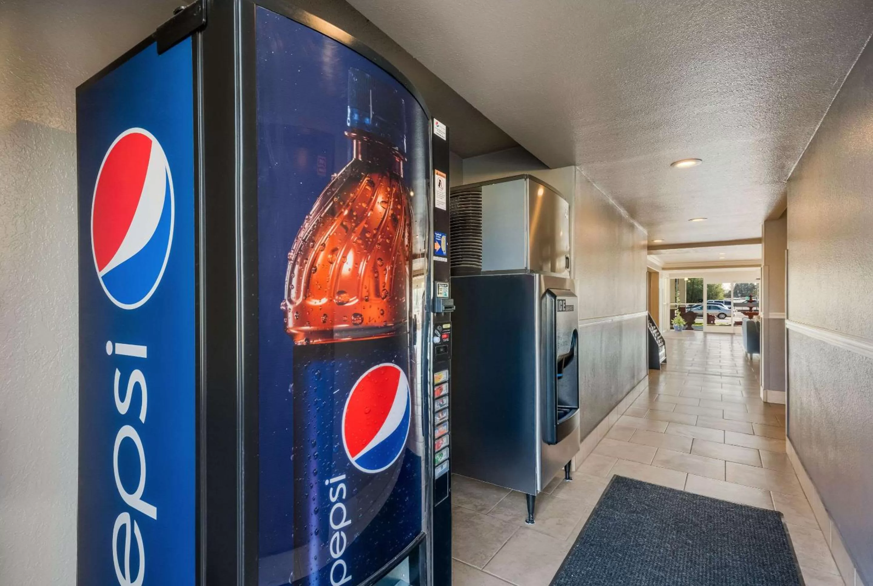vending machine in Comfort Inn Gilroy