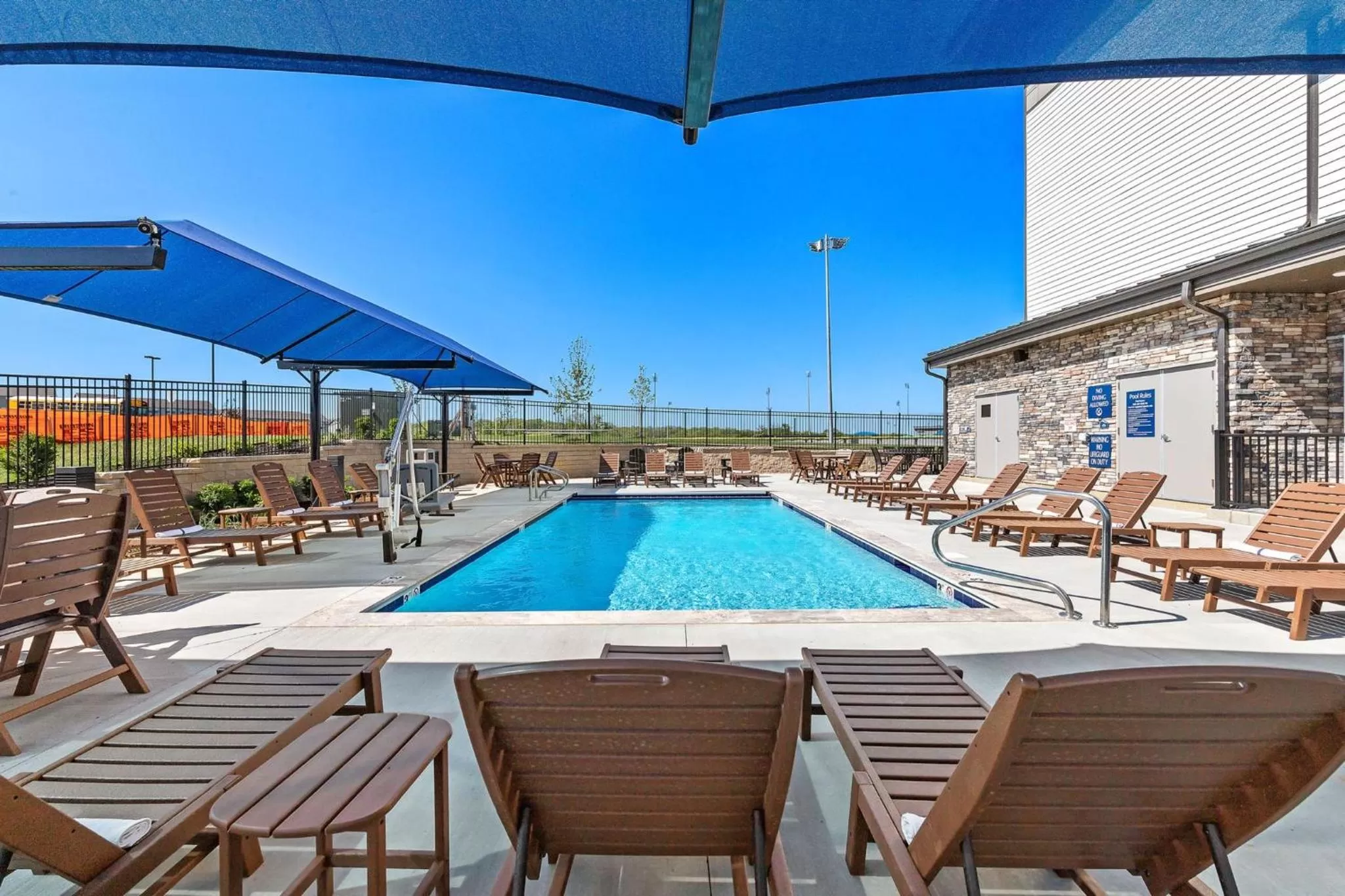 Swimming pool in Holiday Inn Express Kansas City North Parkville by IHG