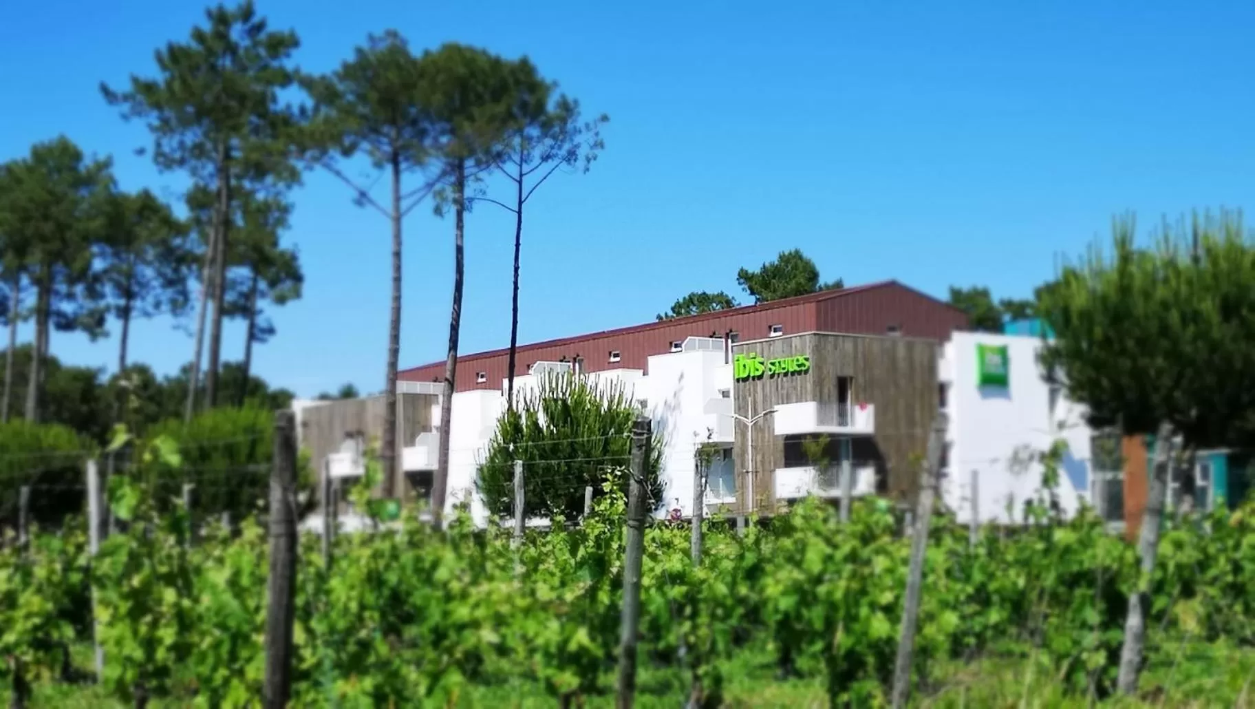 Property building in ibis Styles Arcachon Gujan Mestras