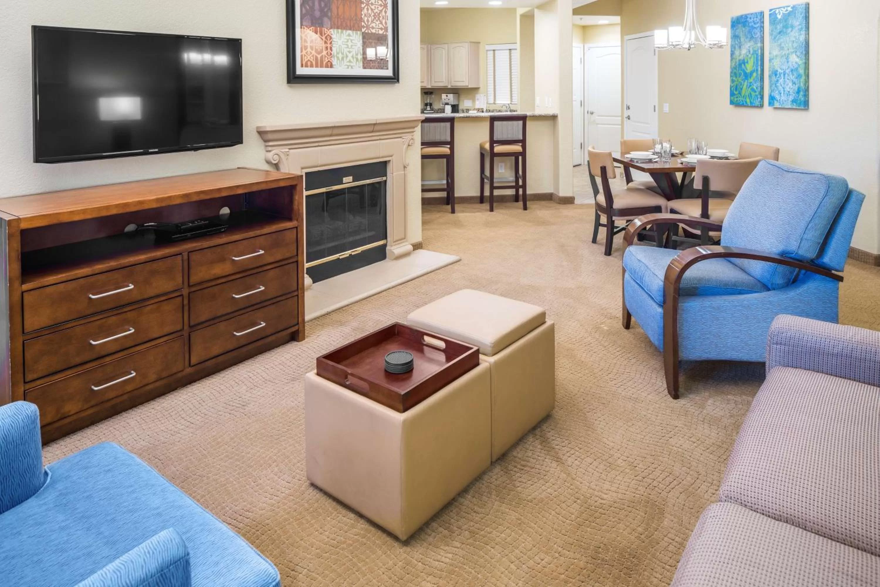 Living room in Hilton Vacation Club Scottsdale Villa Mirage