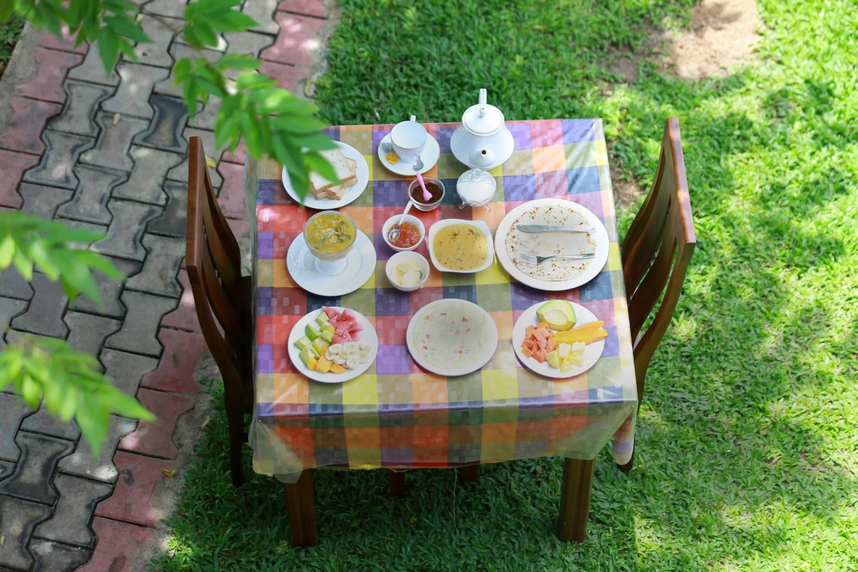 Breakfast in New Ocean Vibes