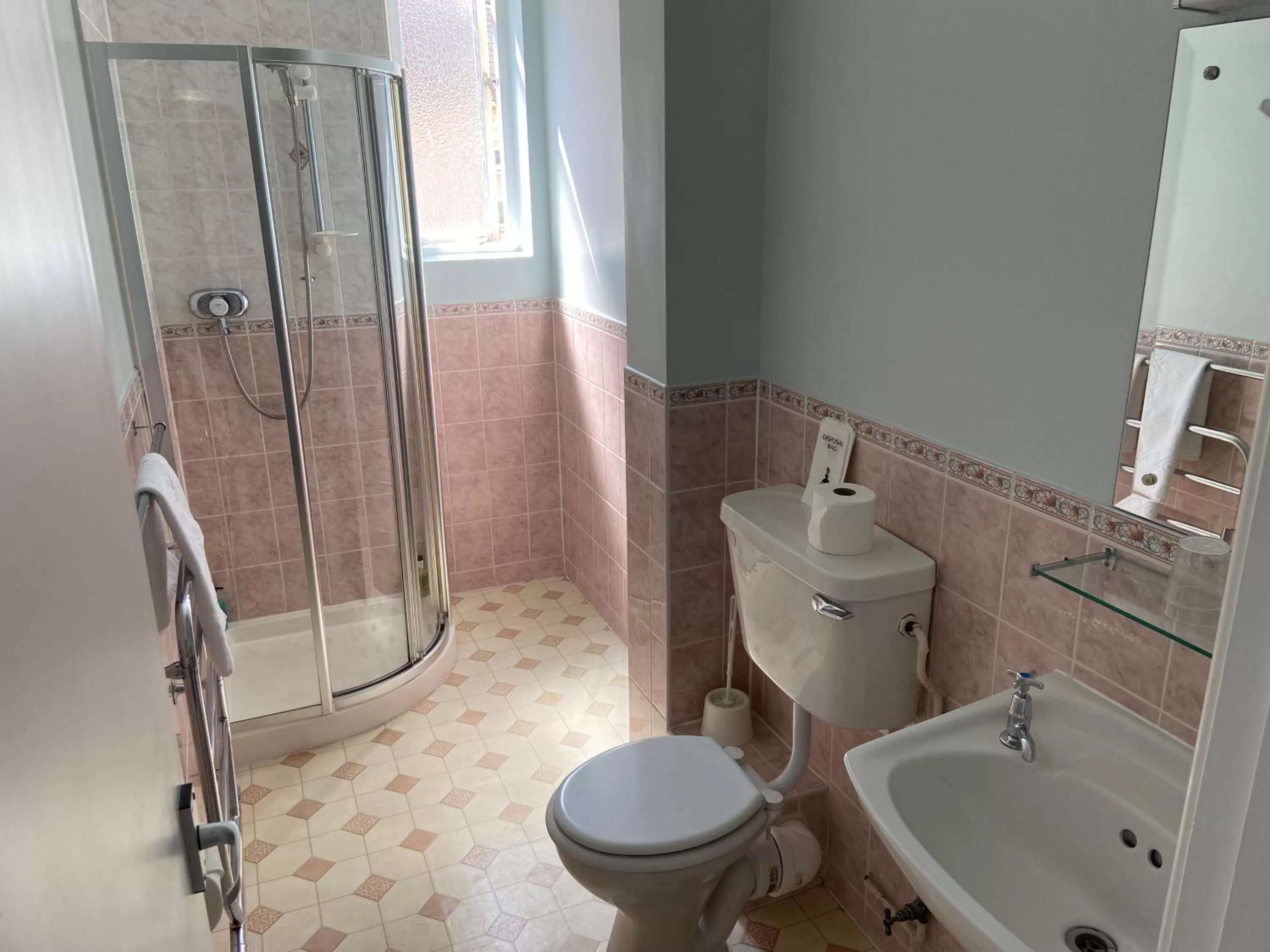 Shower in The Fairhaven Hotel