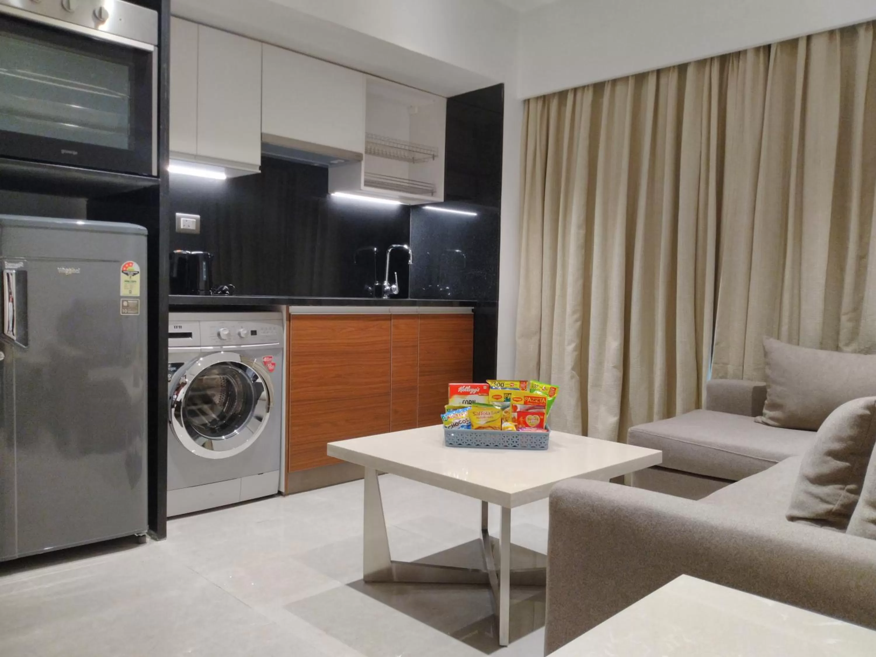 Kitchen or kitchenette in Ramee Techome