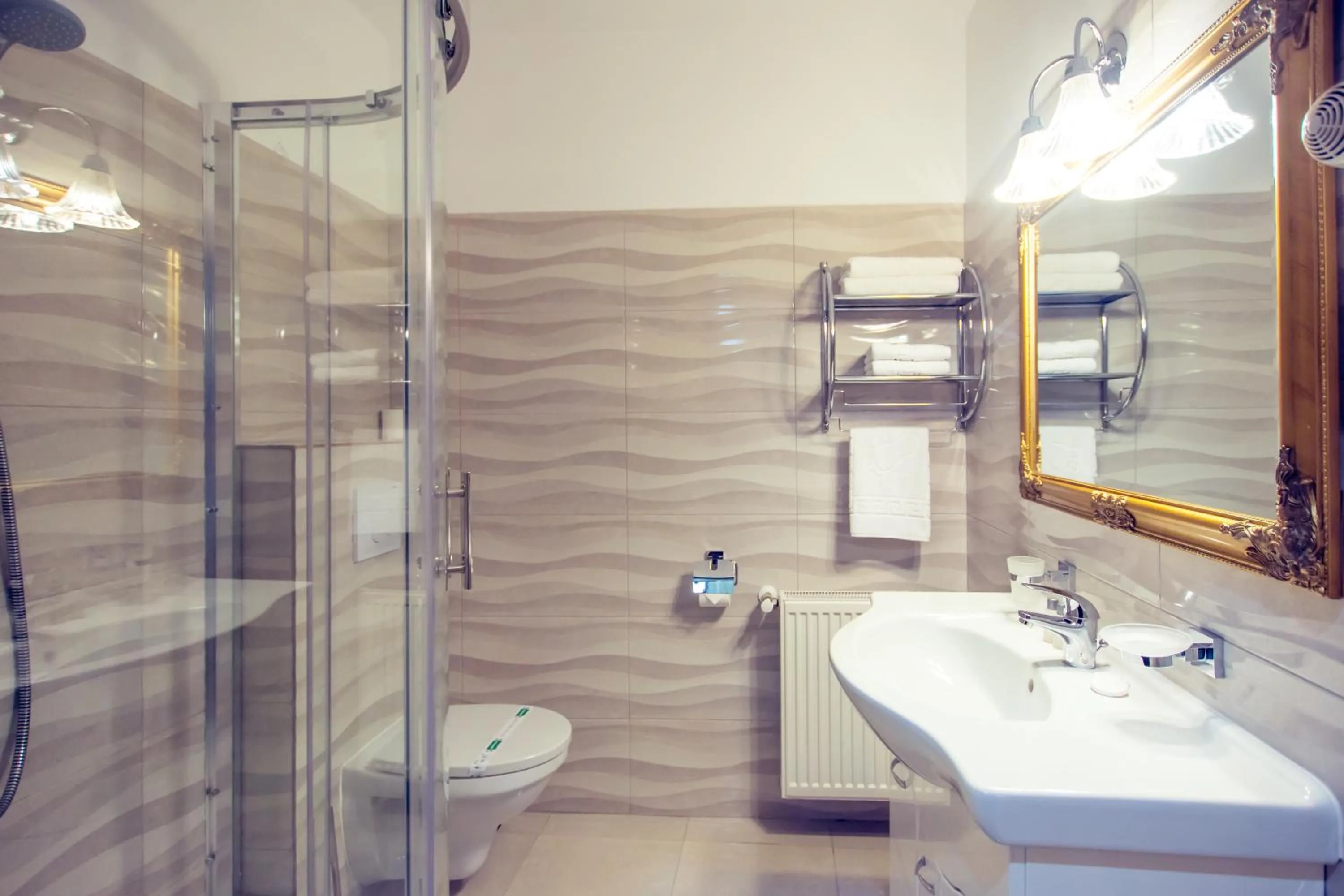 Bathroom in Safrano Palace