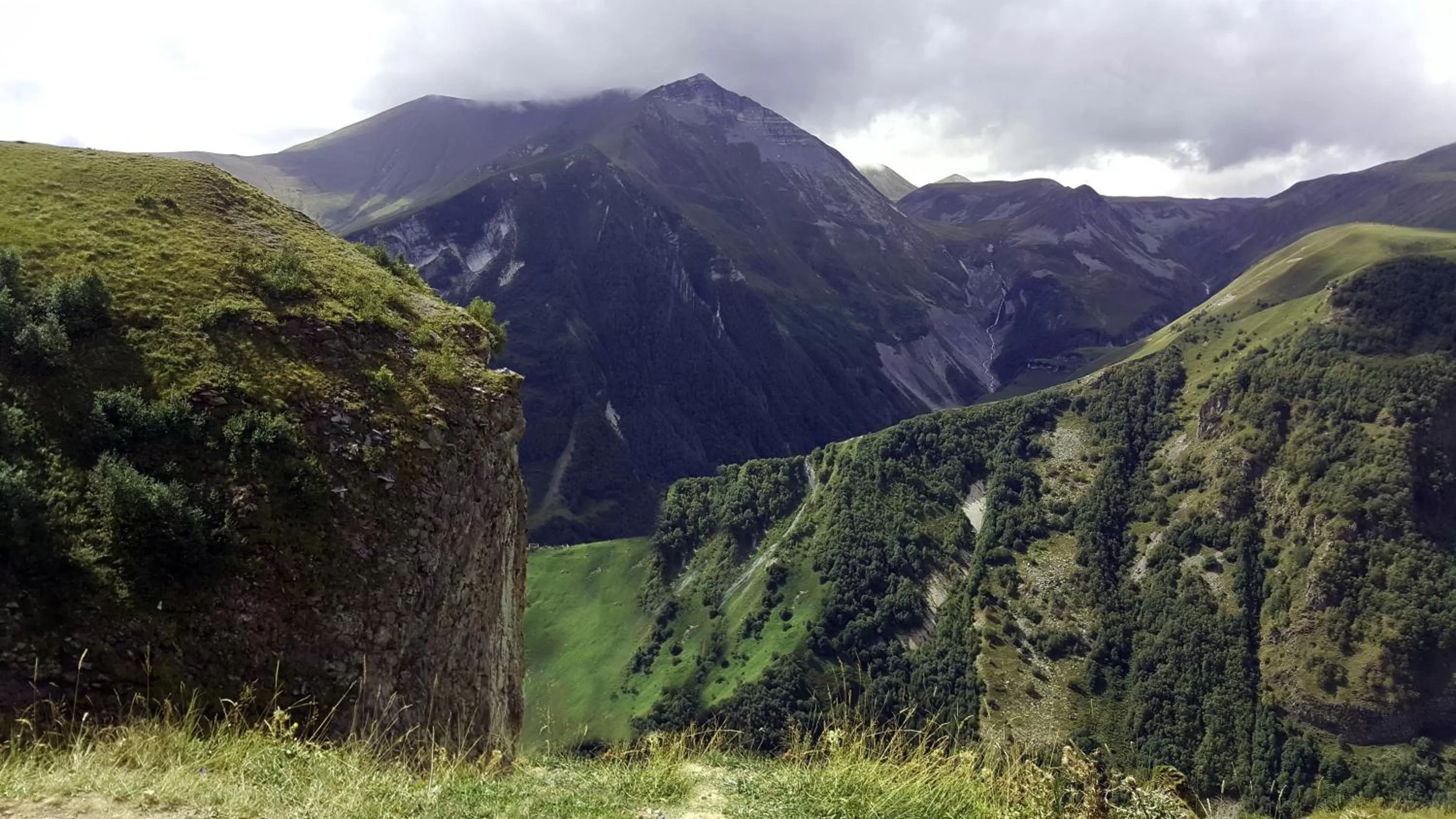 Spring, Natural Landscape in Apartments in New Gudauri
