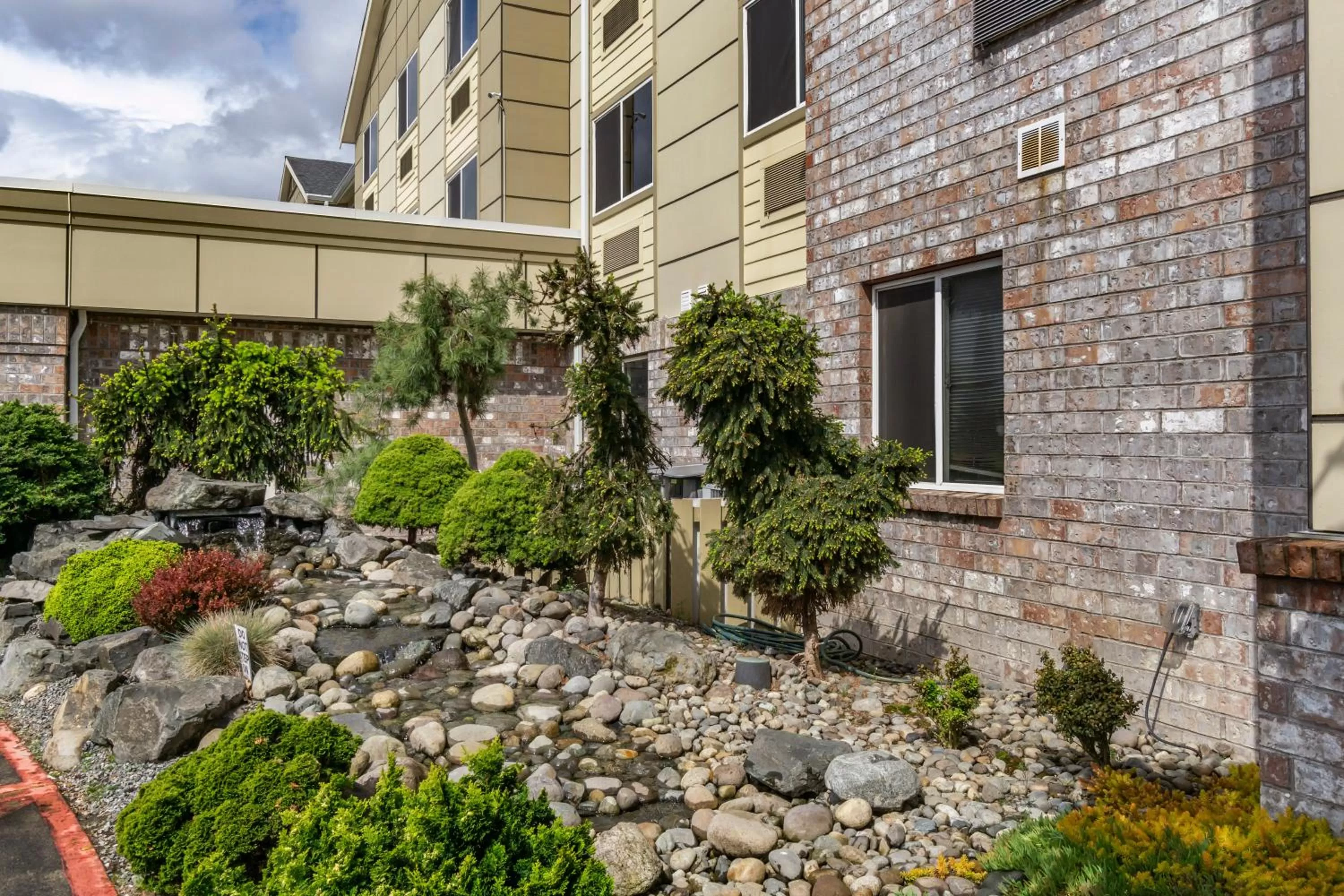 Property building in Comfort Inn Kent - Seattle