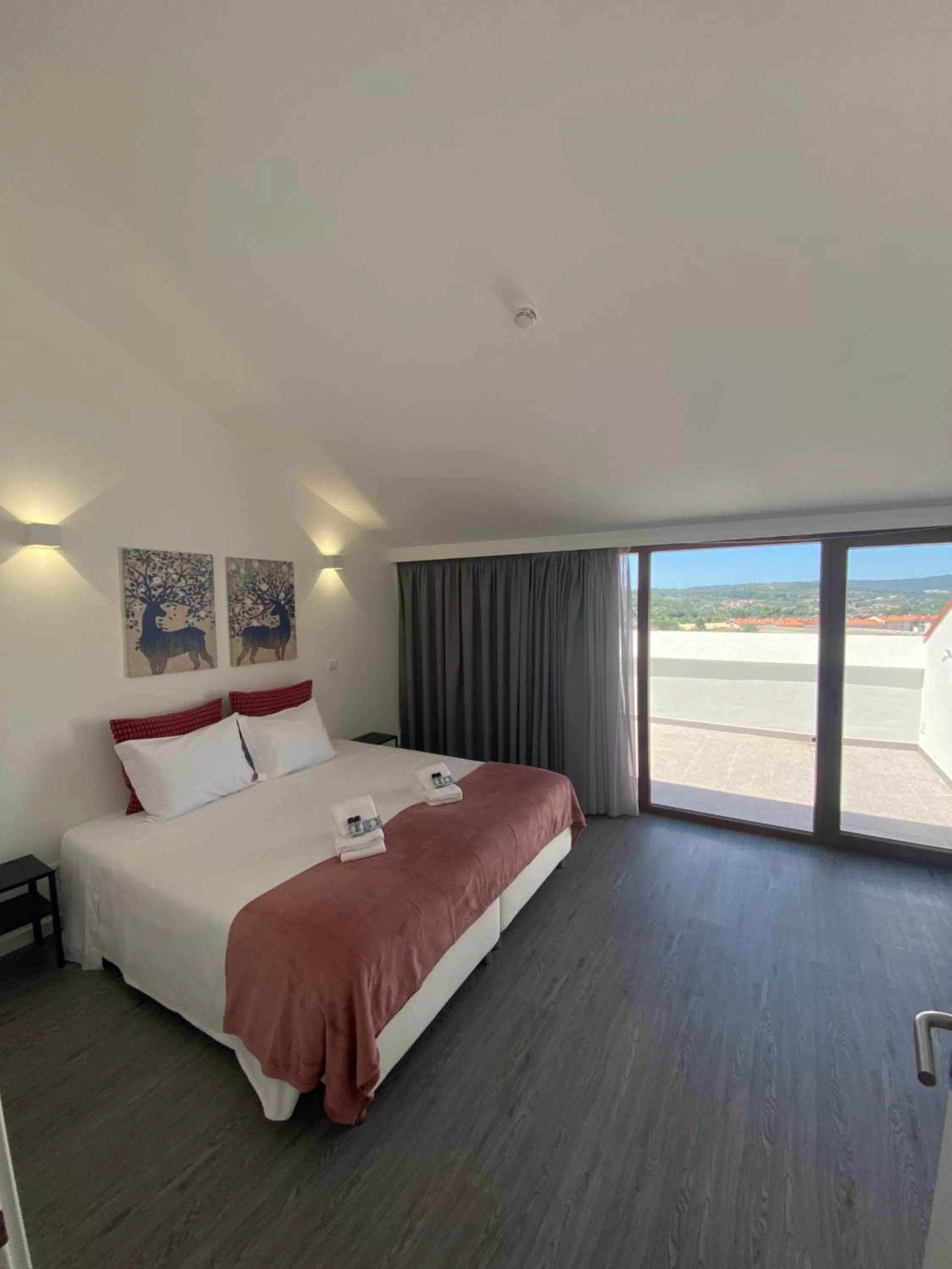 Bed in OH Studios Lousã