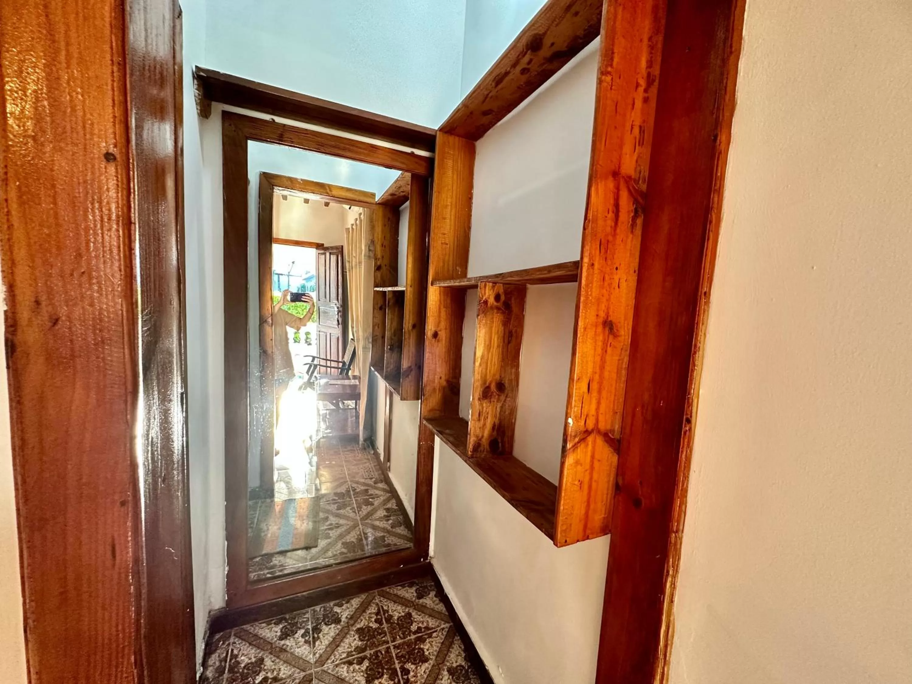 wardrobe in Kihori Nungwi